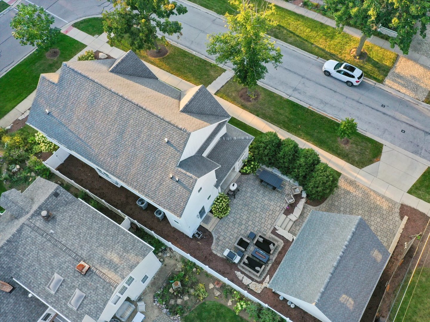 651 Summit Street