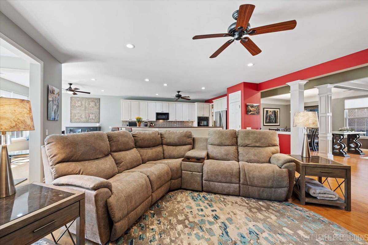 13673 Roosevelt Drive