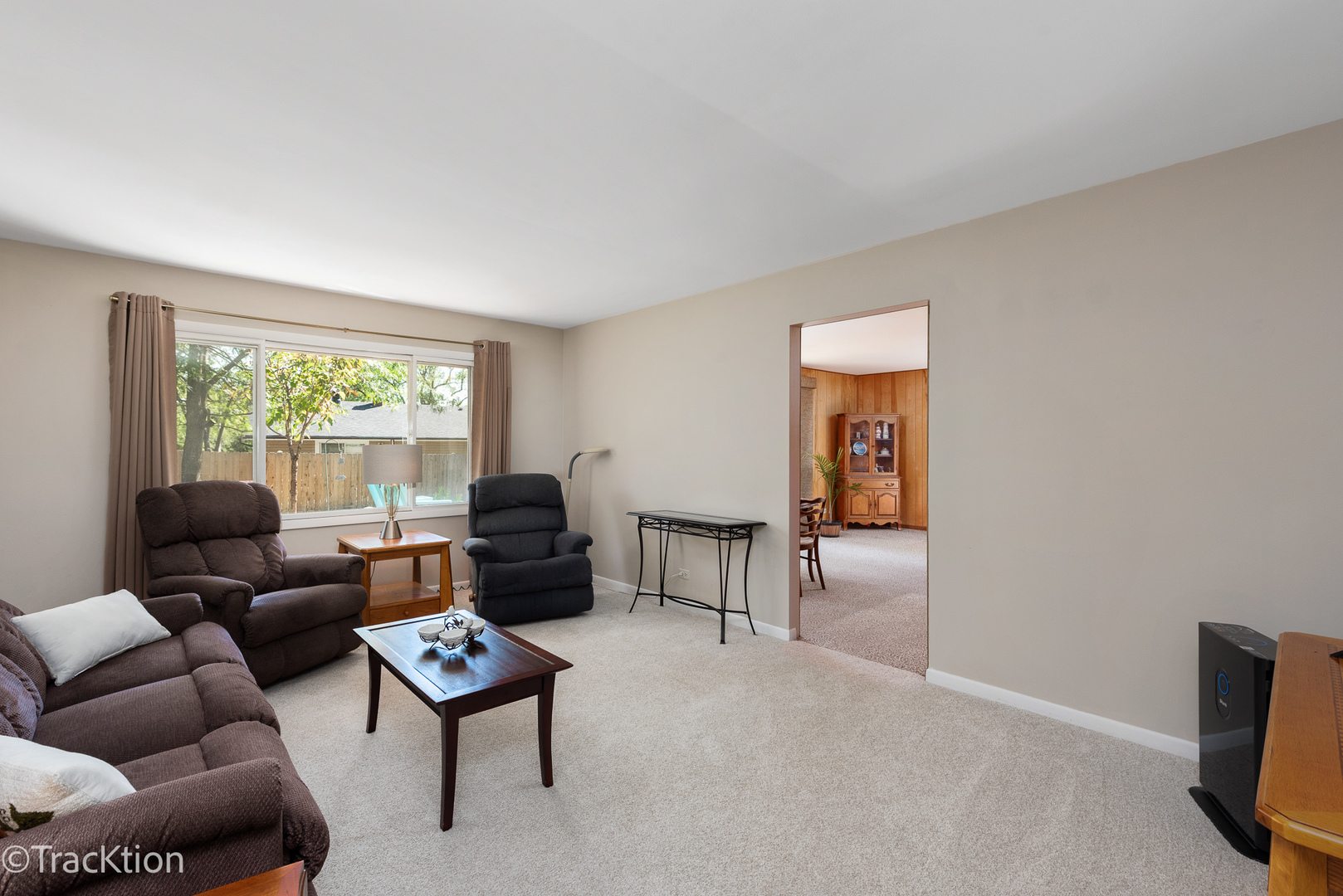6009 Ridgeway Drive