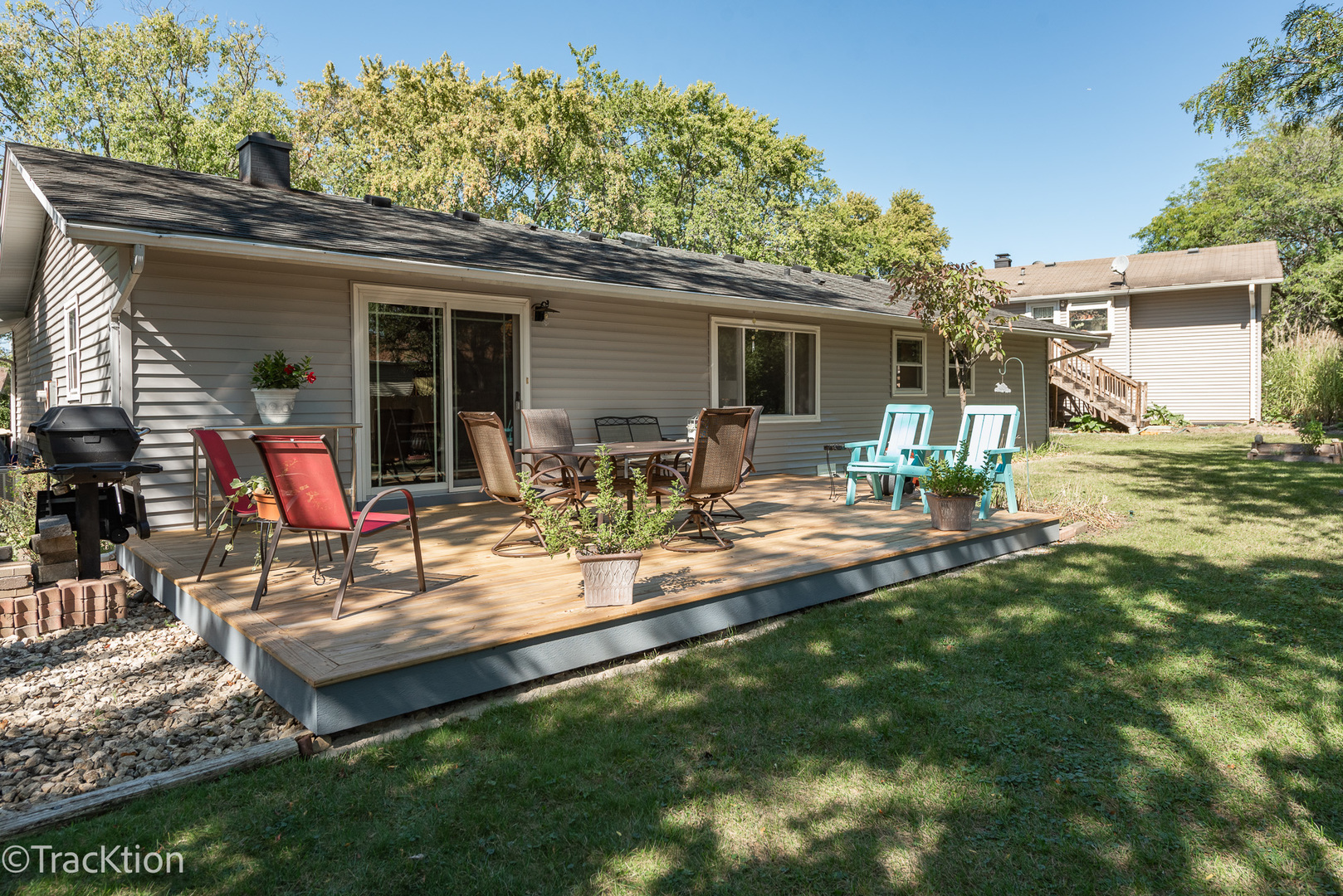 6009 Ridgeway Drive