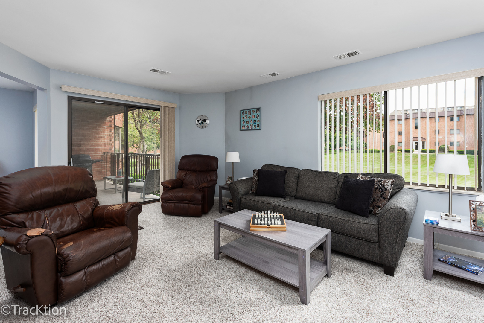 6401 Clarendon Hills Road Unit: 114