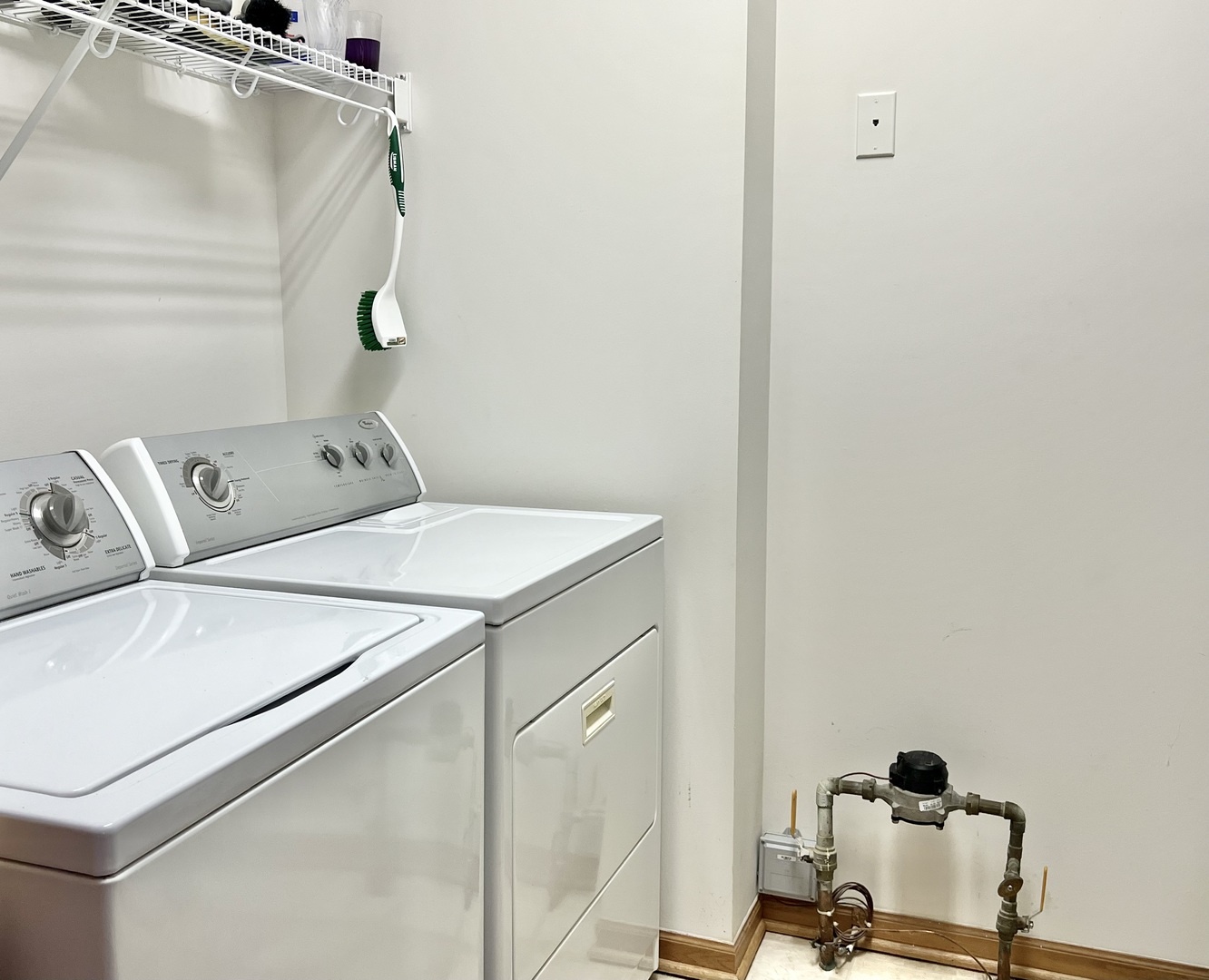 1596 W Ludington Circle Unit: 1596