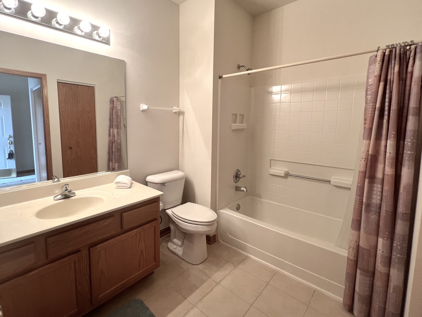 1596 W Ludington Circle Unit: 1596