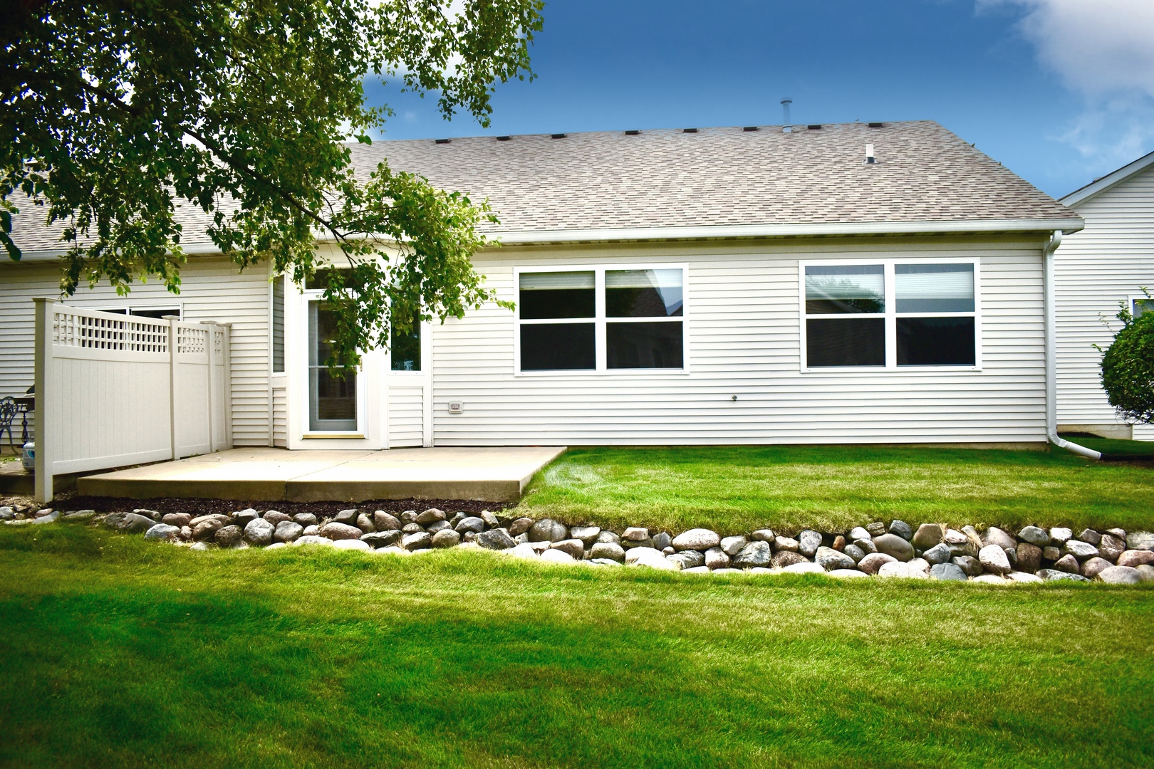 1596 W Ludington Circle Unit: 1596
