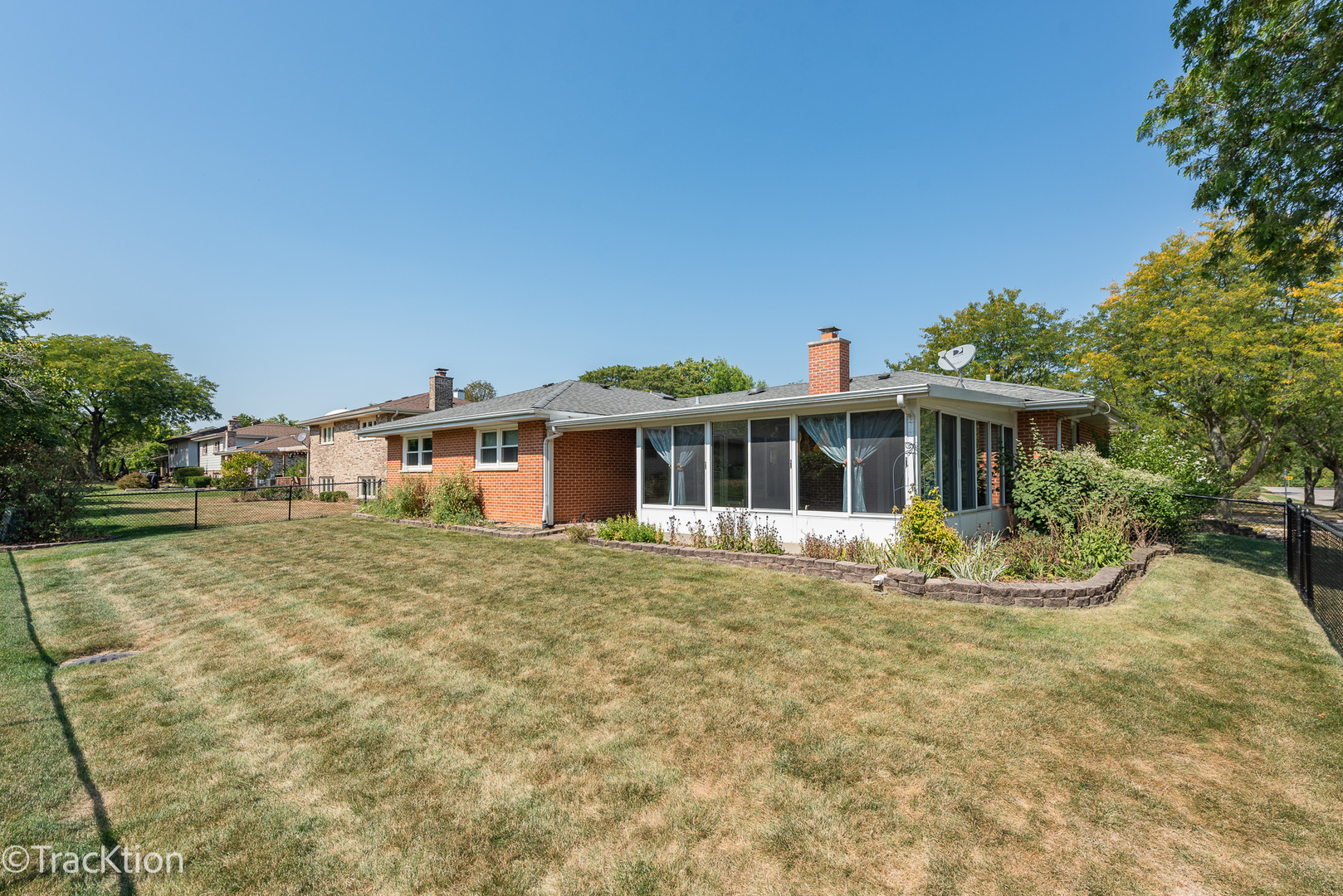 805 Albany Lane
