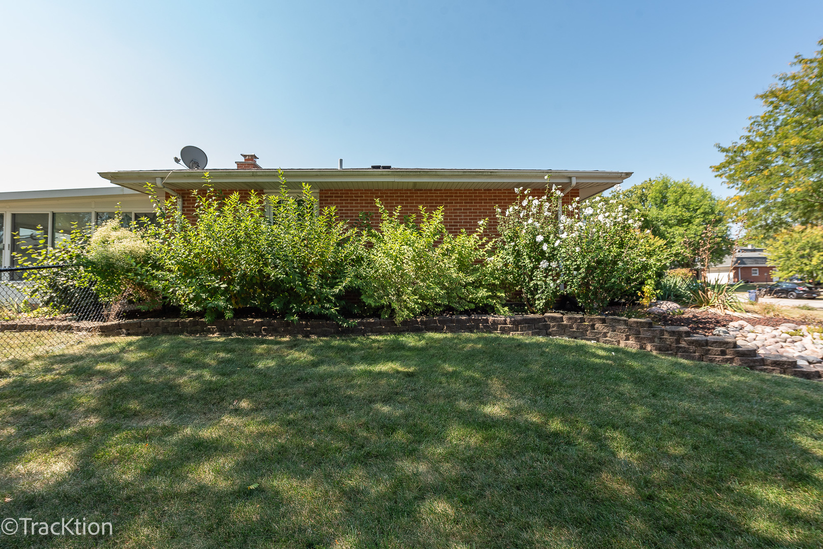 805 Albany Lane