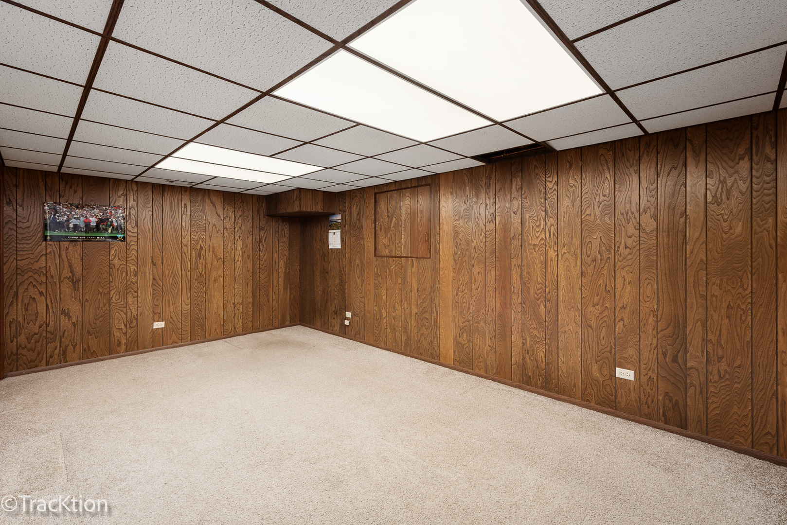805 Albany Lane