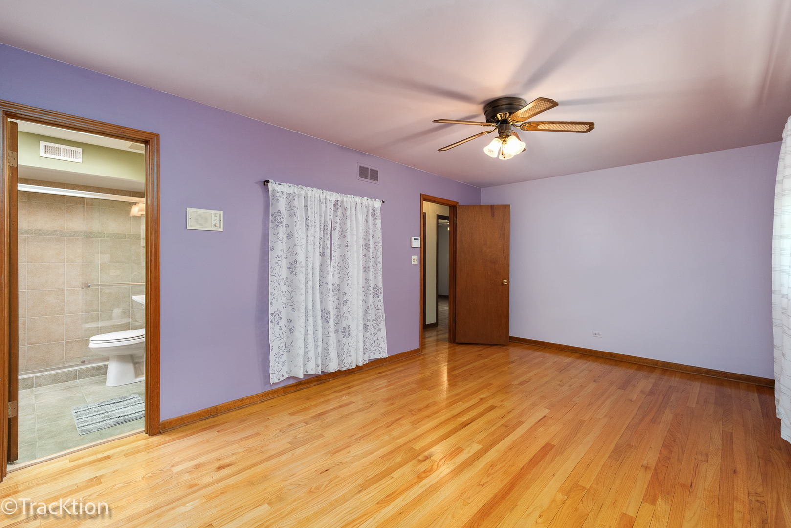 805 Albany Lane