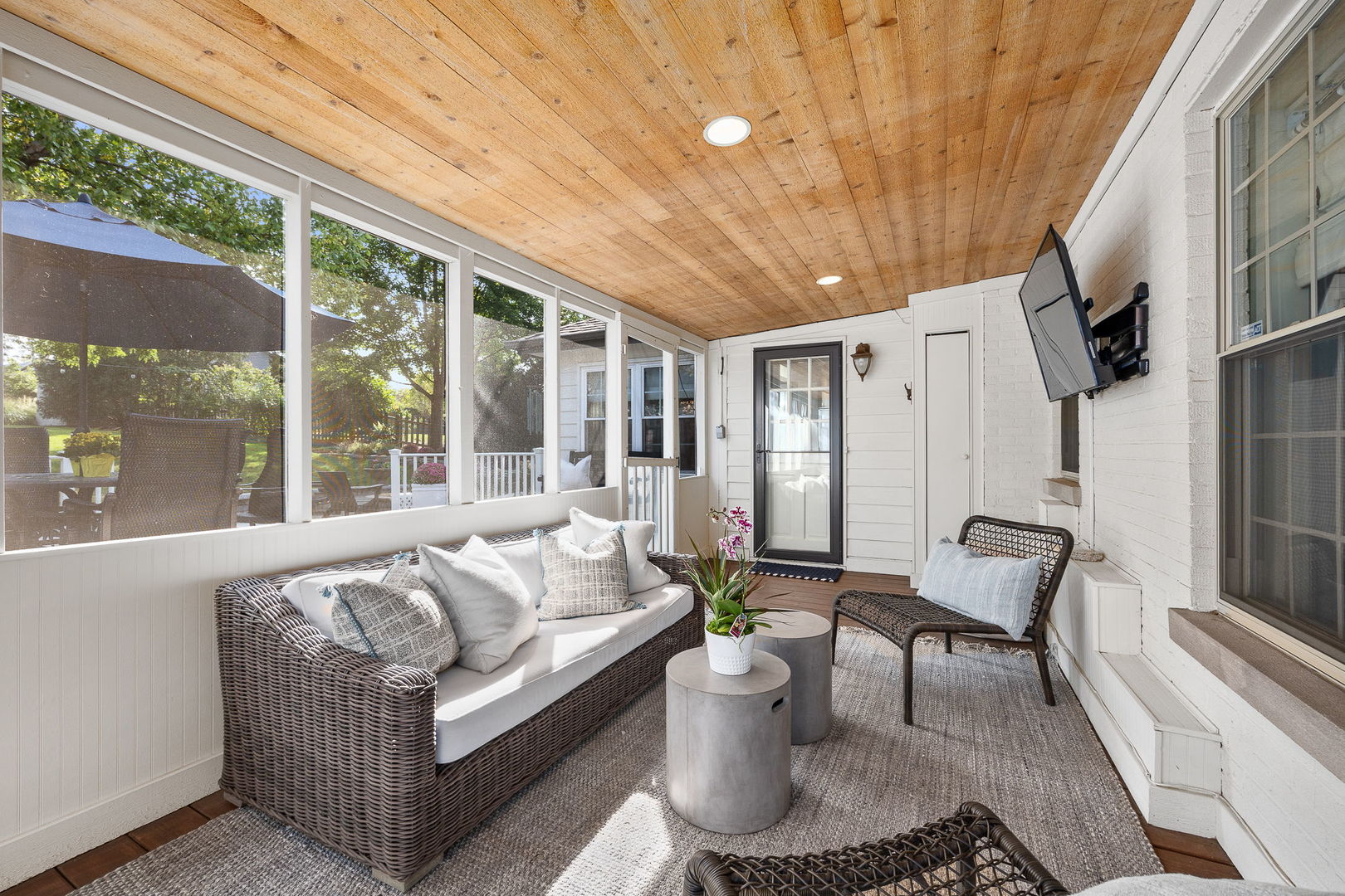 462 Arlington Avenue