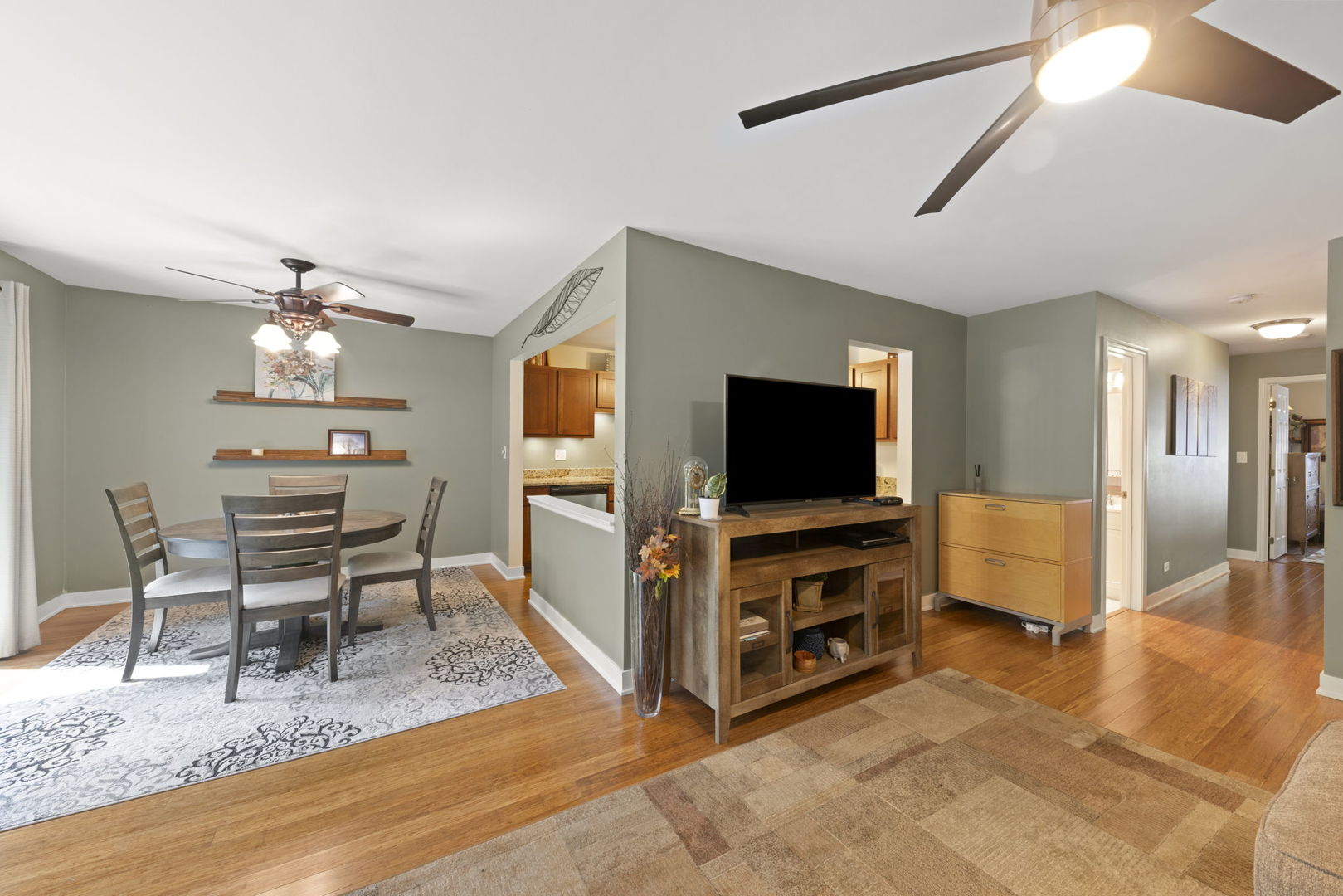 2140 Berkley Court Unit: 102B