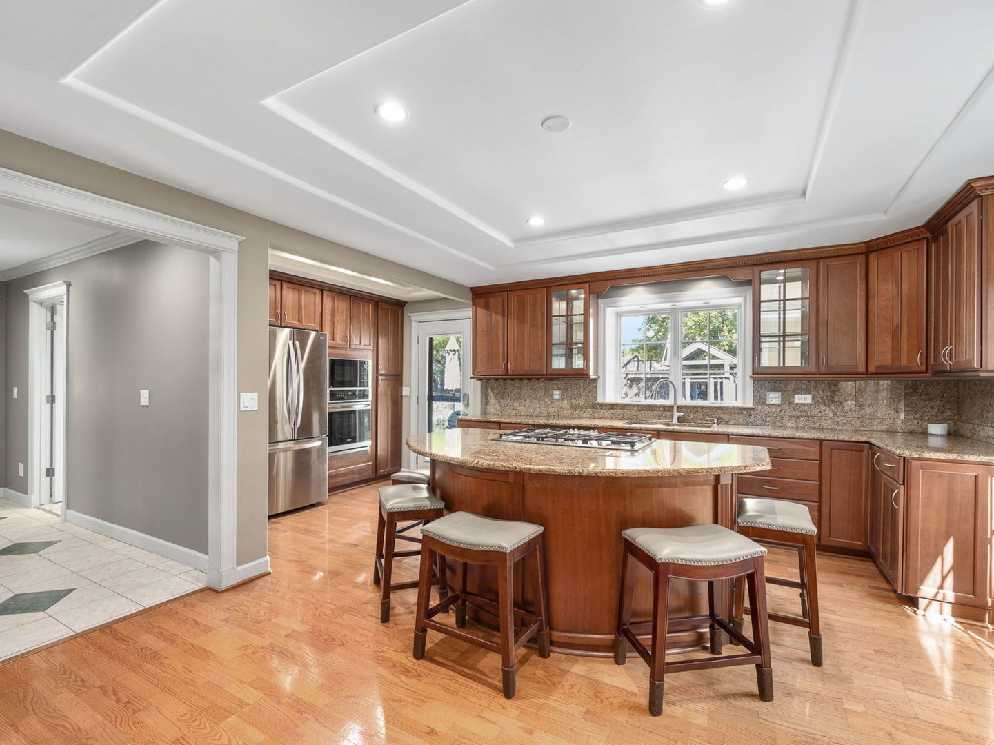 911 Valley View Drive