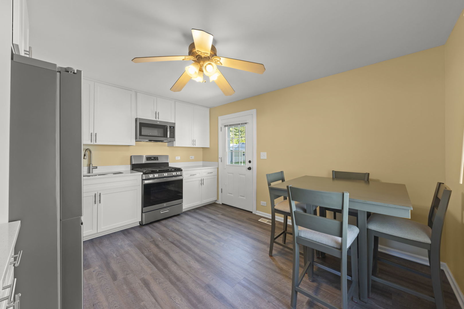 2762 Forest Glen Parkway