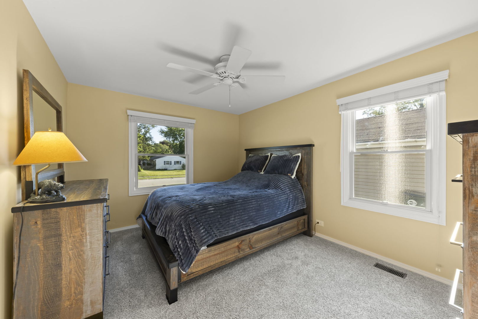 2762 Forest Glen Parkway