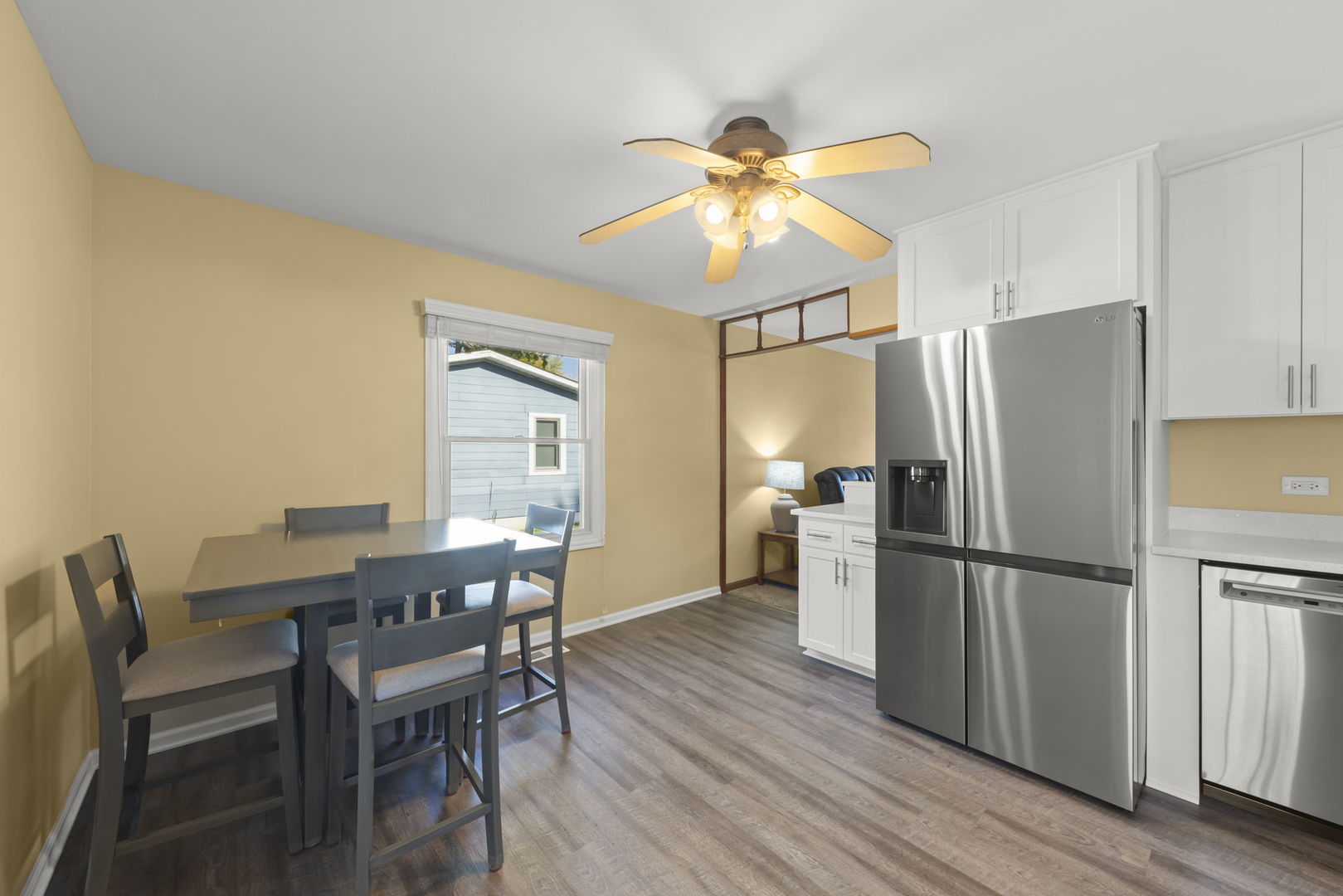 2762 Forest Glen Parkway