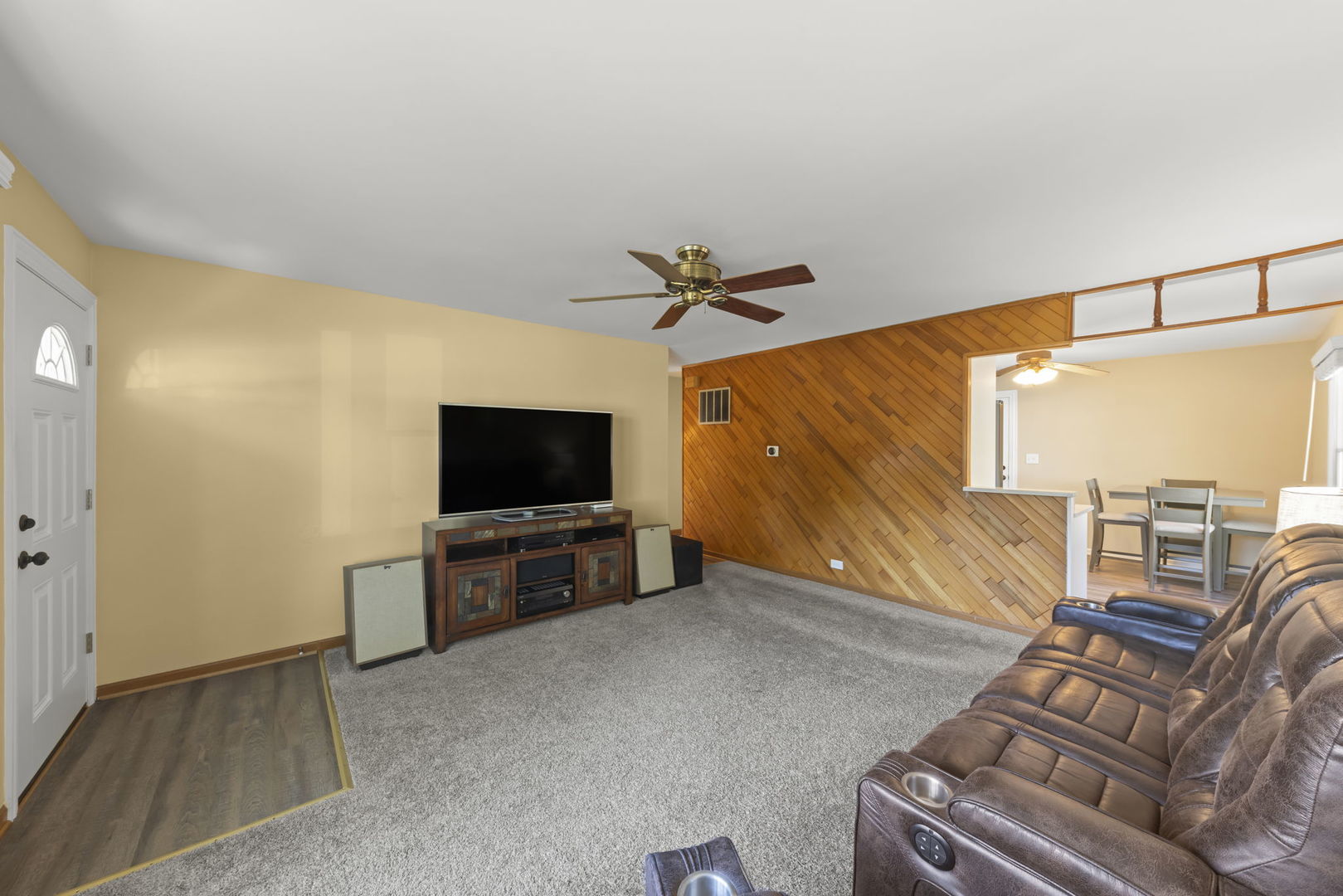 2762 Forest Glen Parkway