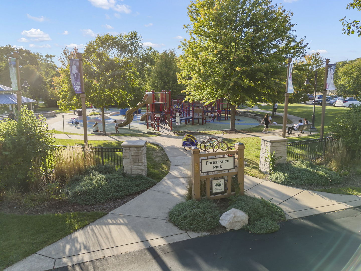 2762 Forest Glen Parkway