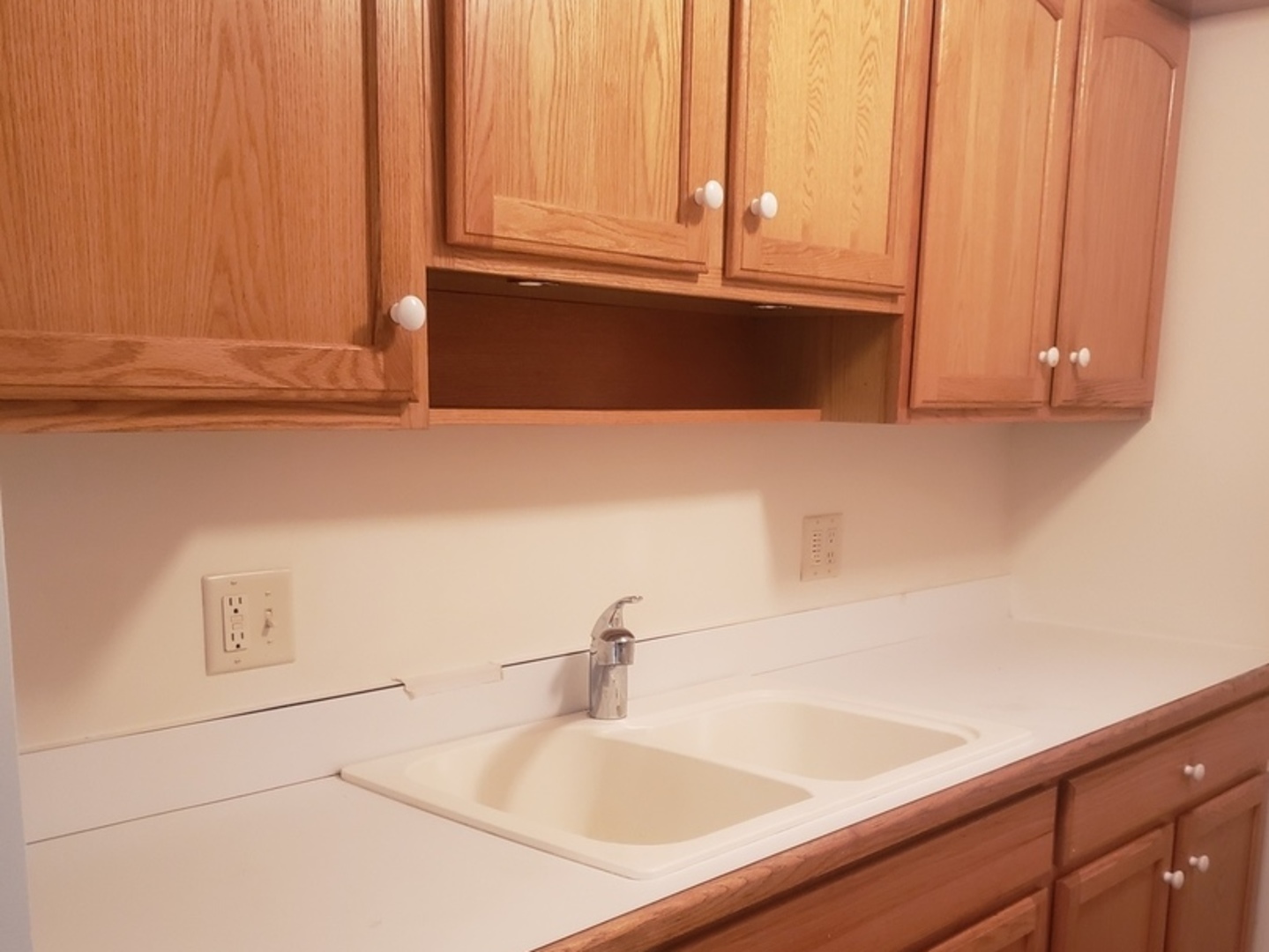 277 shorewood Street Unit: 2A