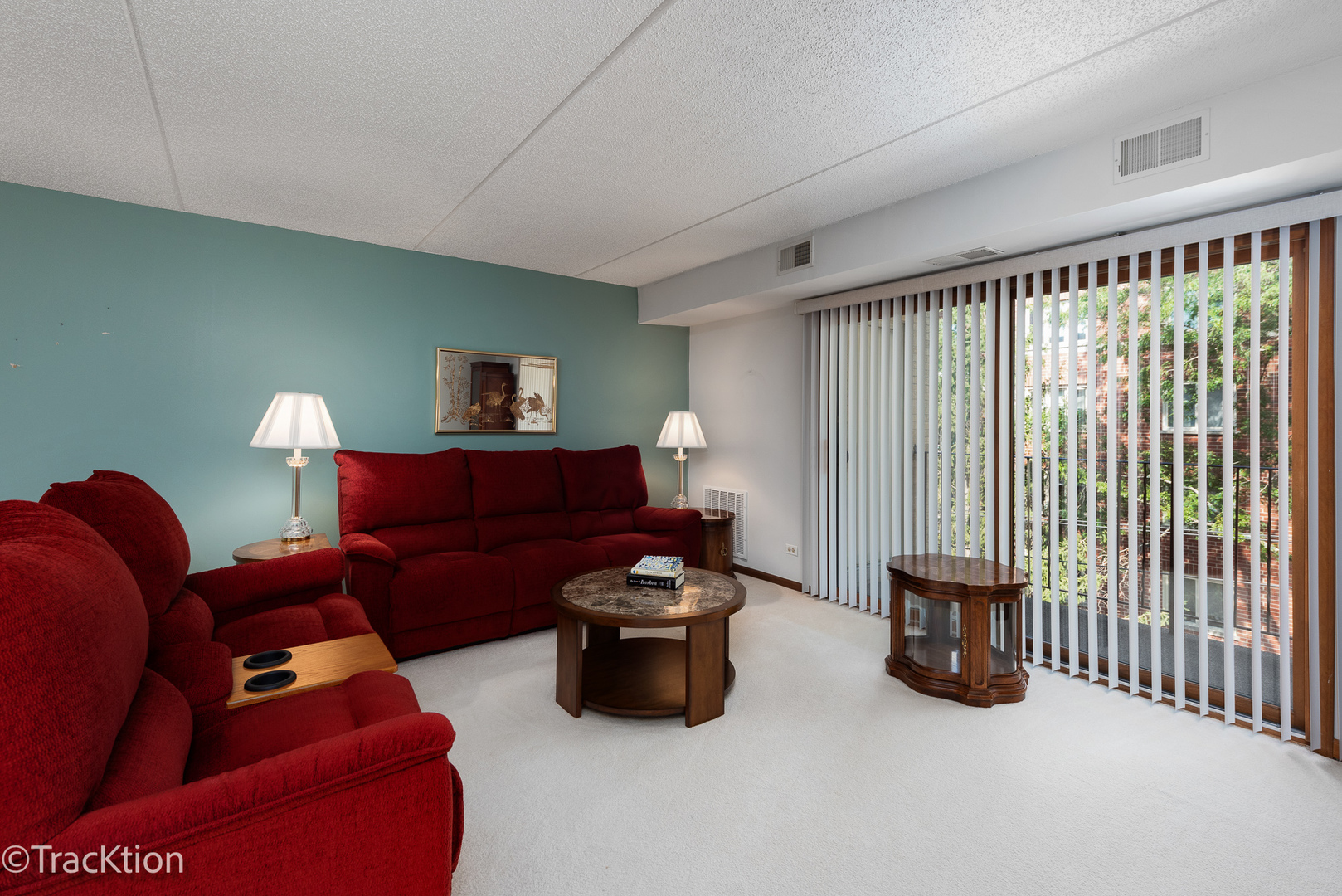 6400 W Belle Plaine Avenue Unit: 403