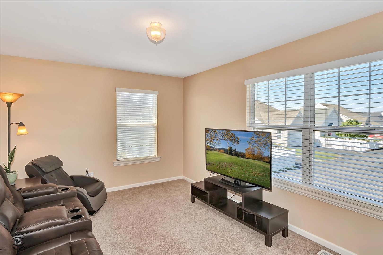 24612 W Soldier Drive