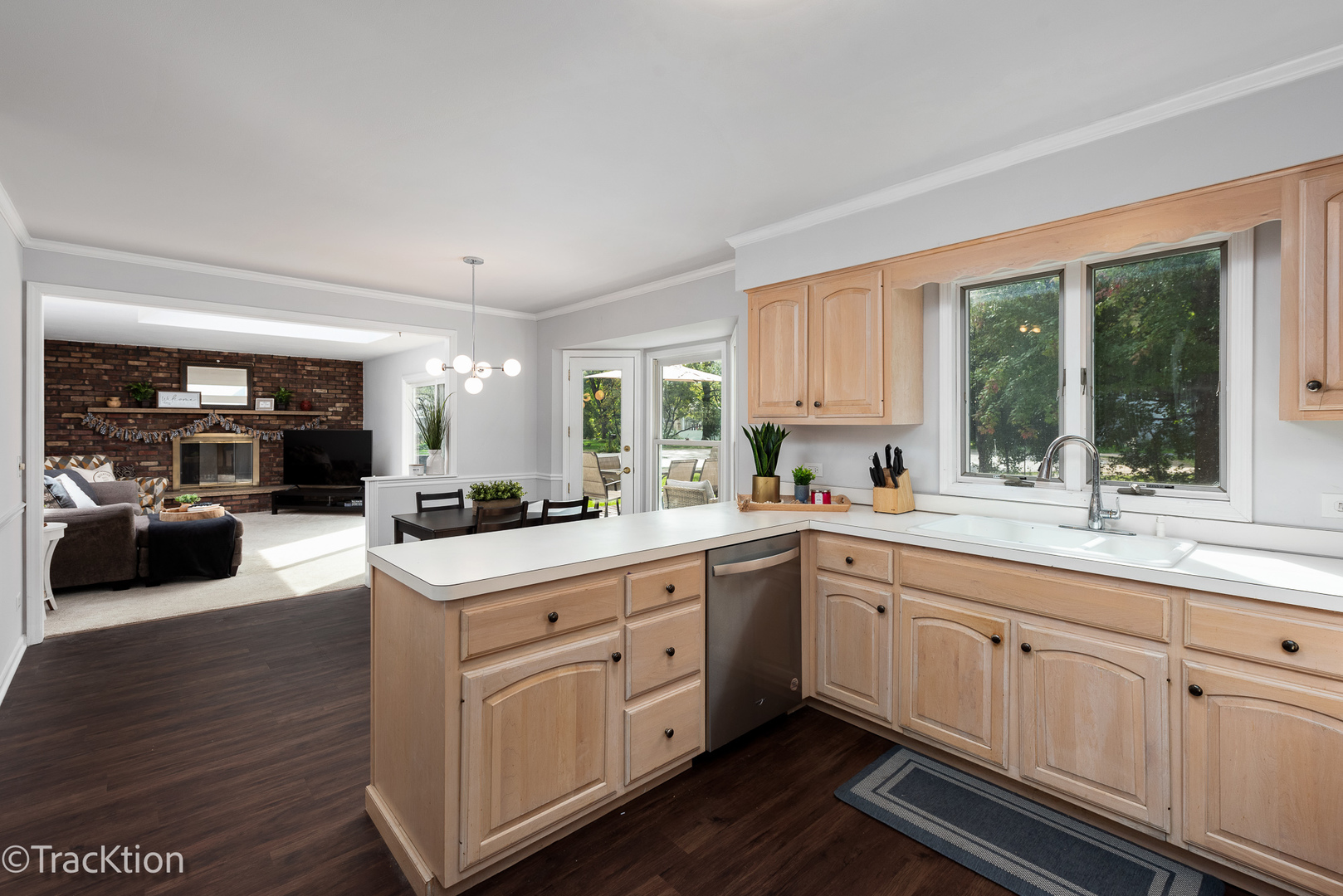 26W325 Menomini Drive