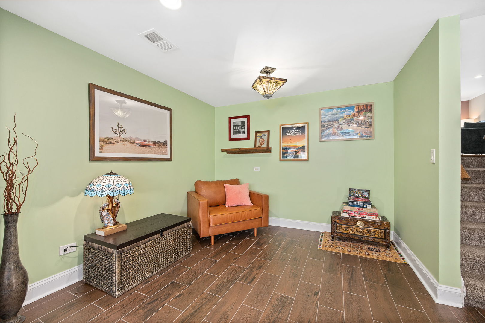 519 Bedford Lane
