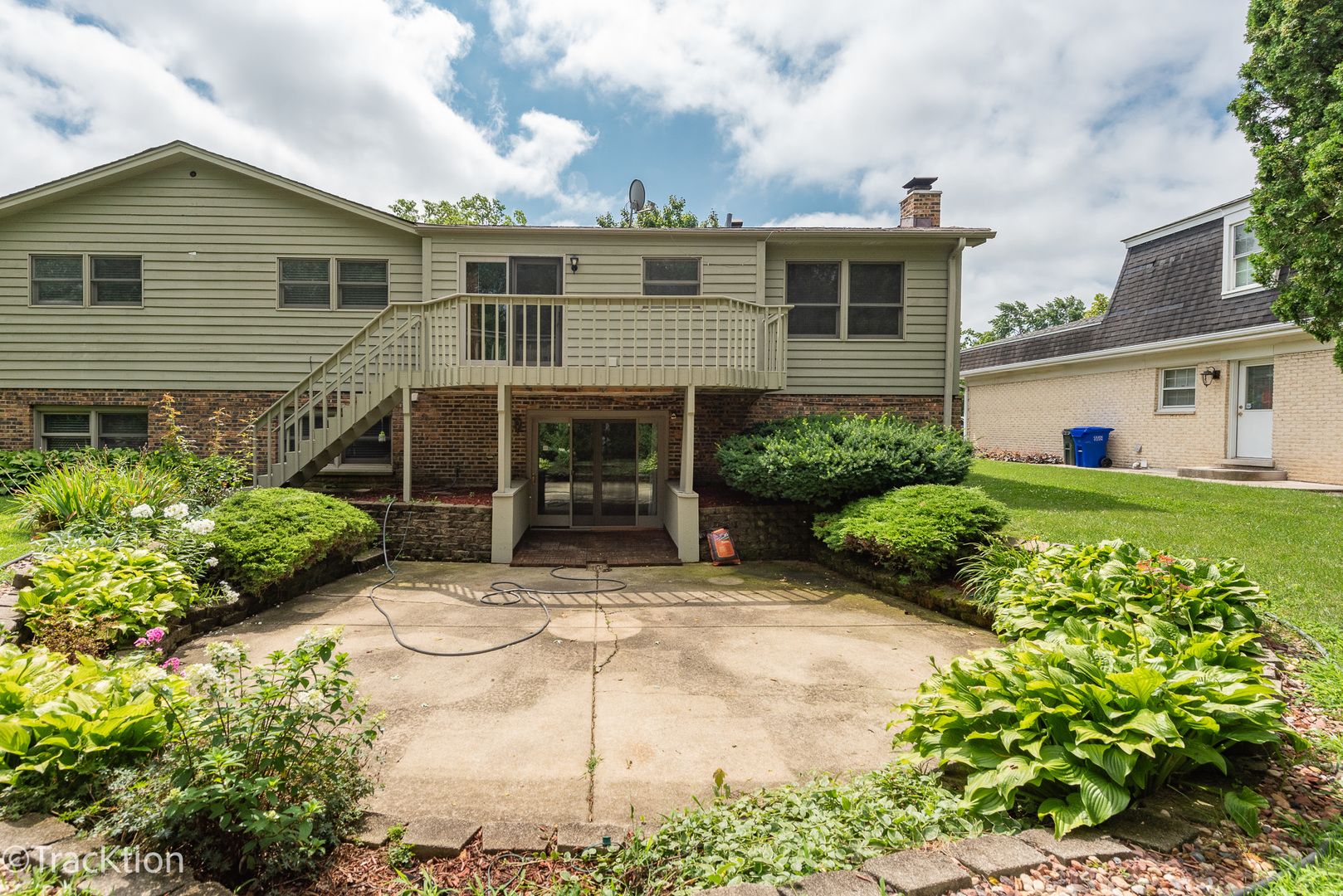 526 Carlisle Court