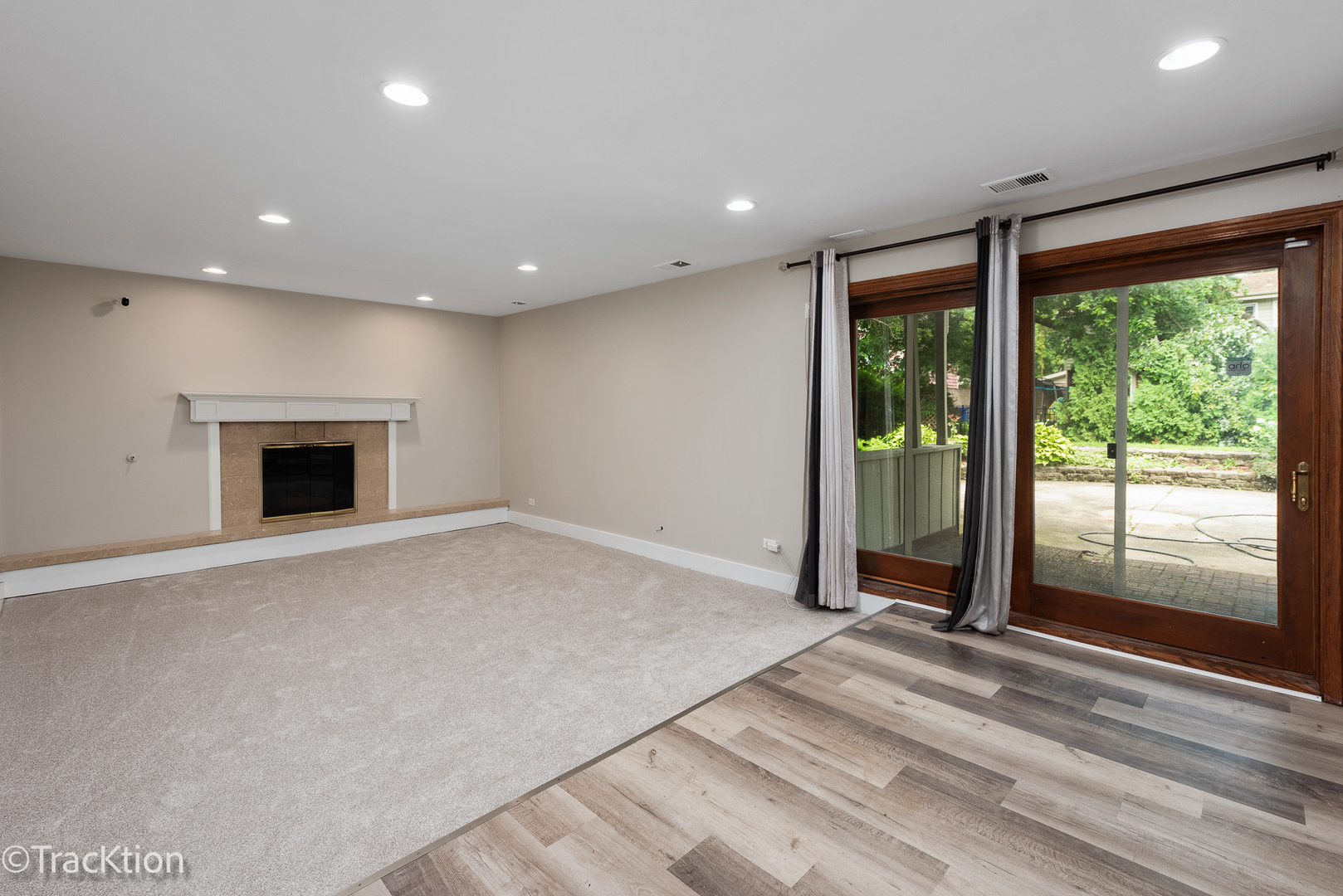 526 Carlisle Court