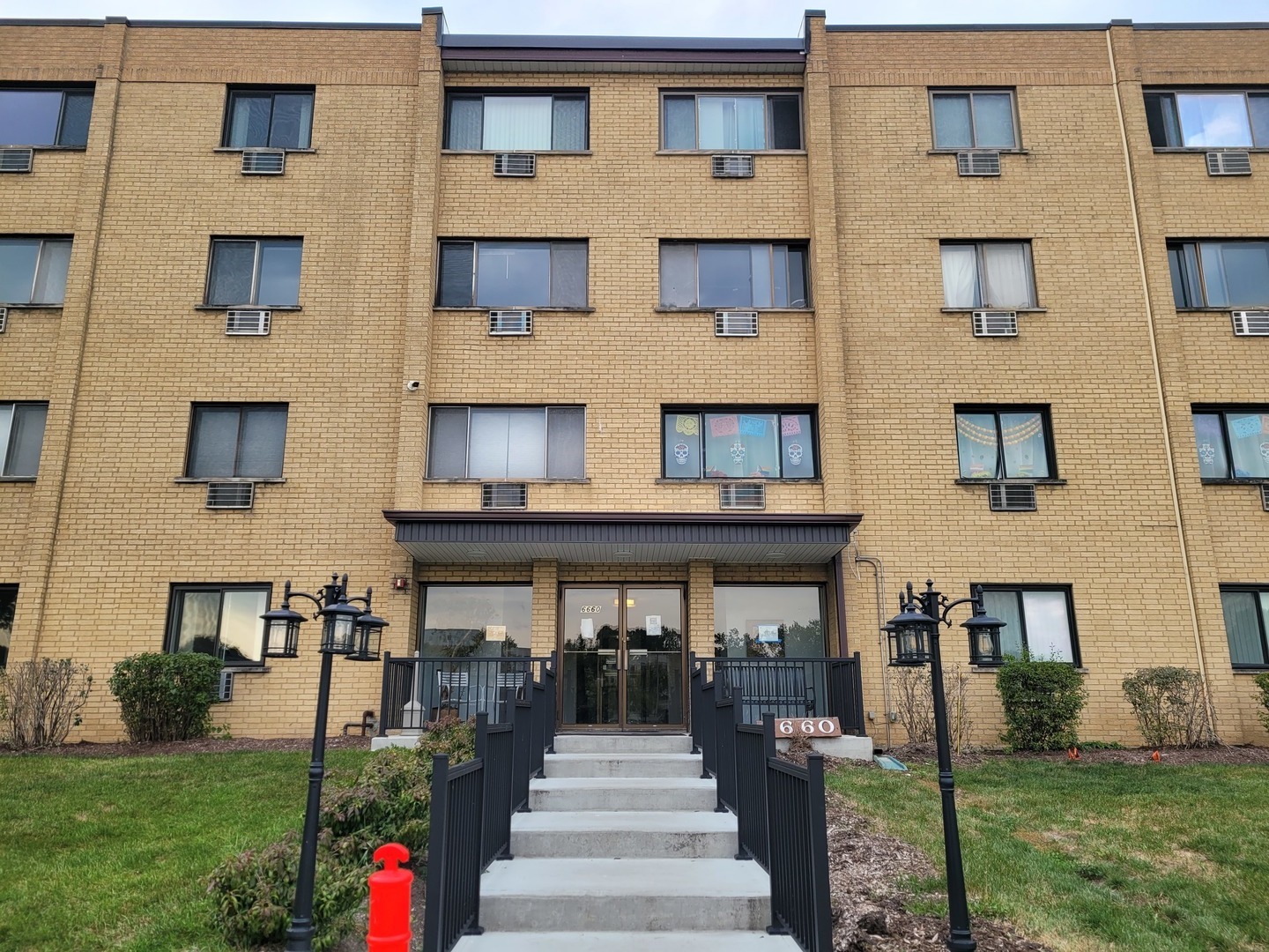 6660 S Brainard Avenue Unit: 104
