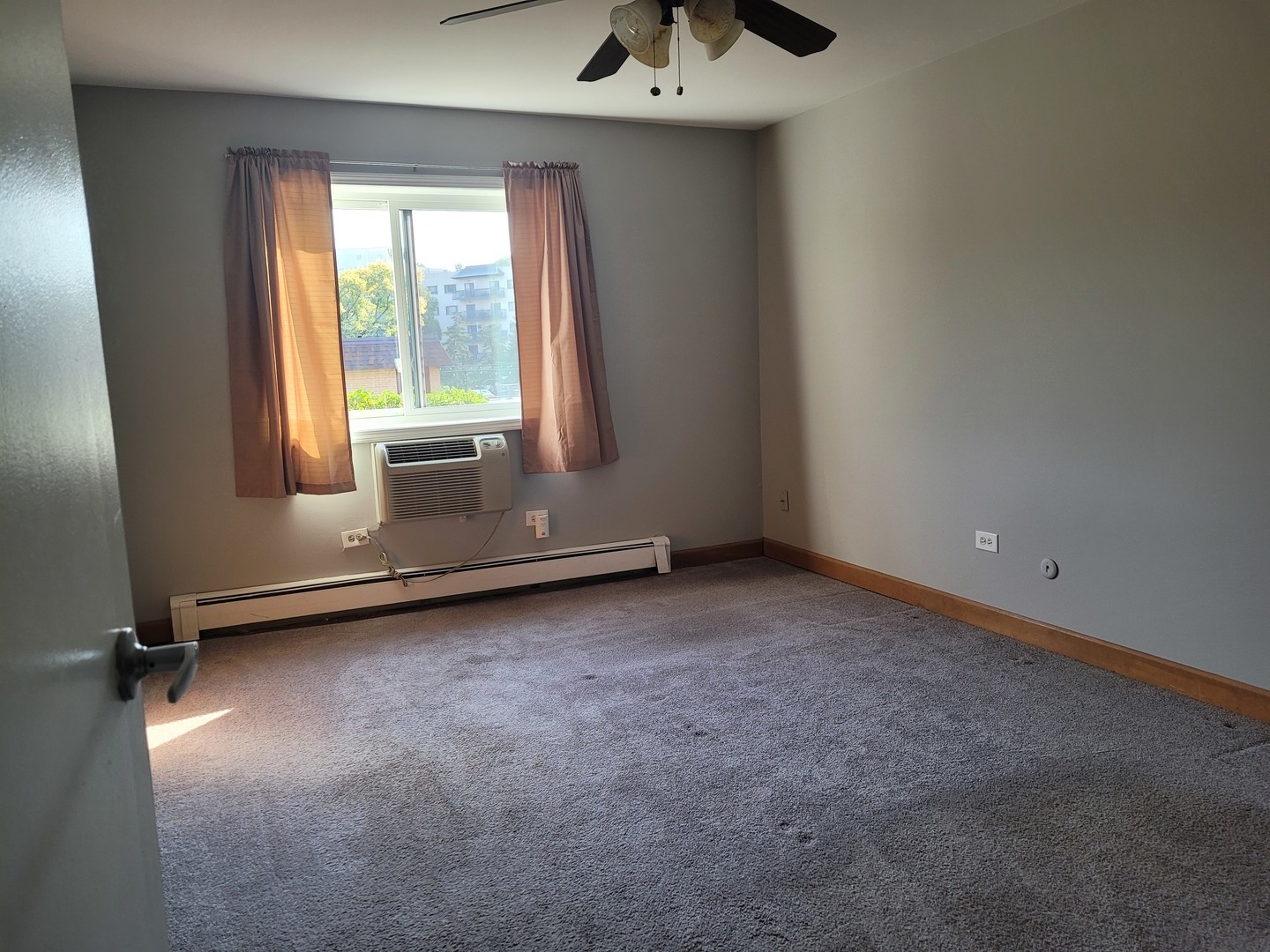 6660 S Brainard Avenue Unit: 104