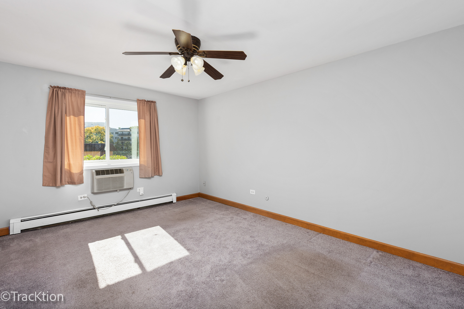 6660 S Brainard Avenue Unit: 104