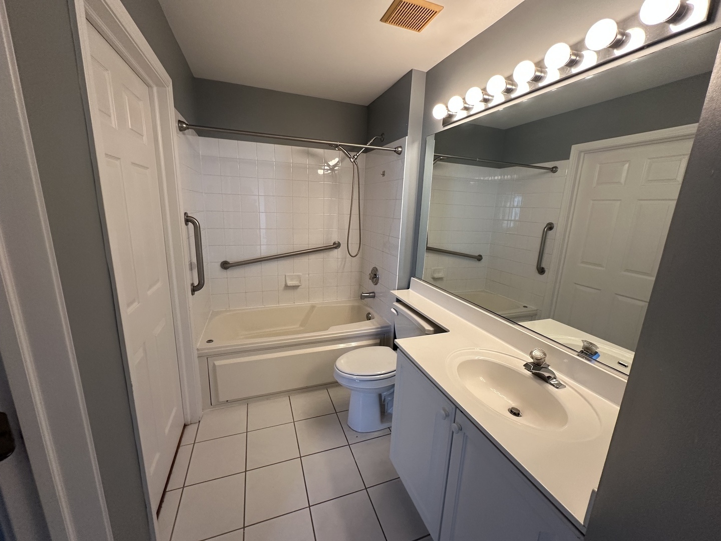 2805 Kentshire Court Unit: 2805