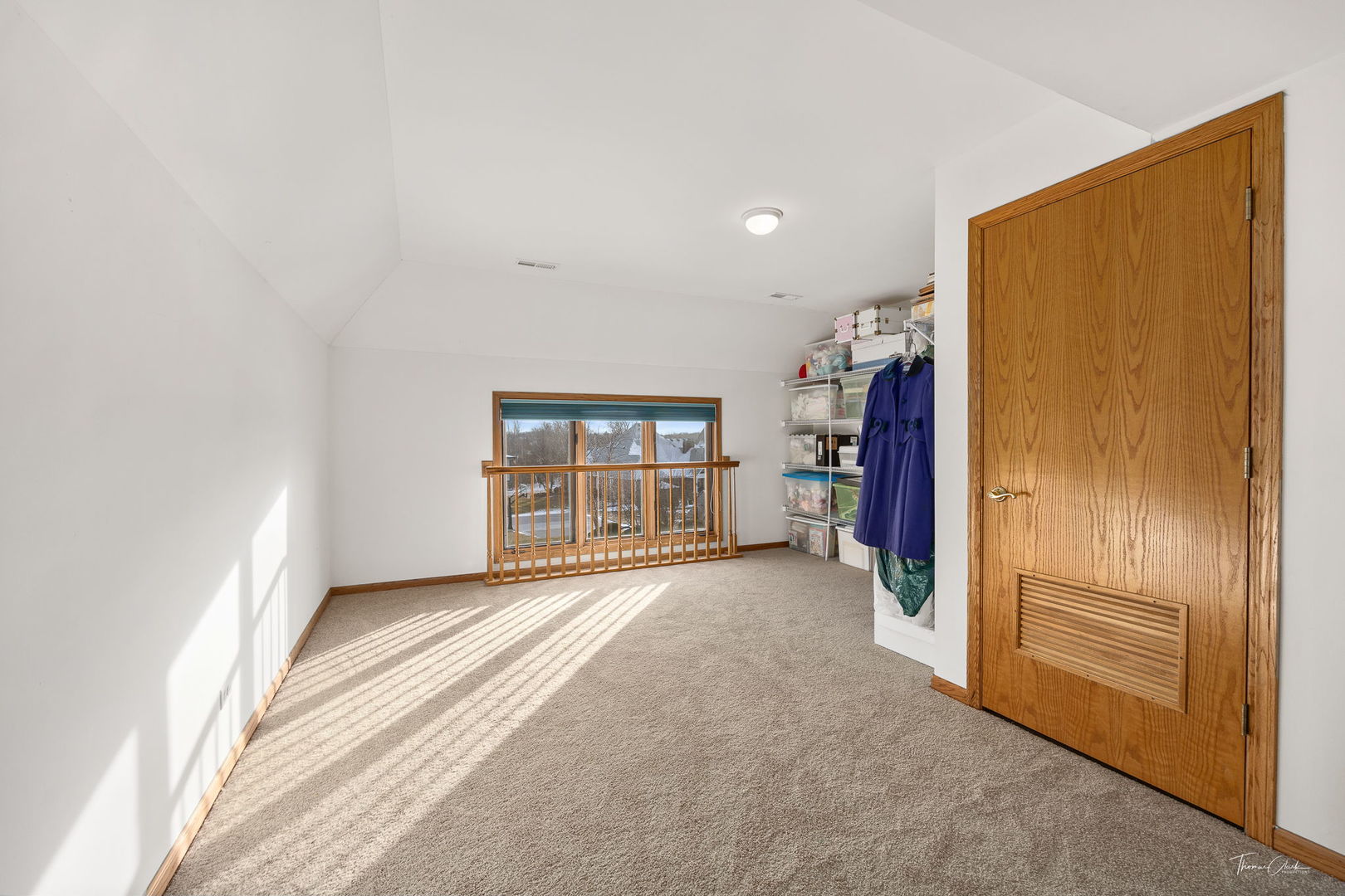 13745 Kit Lane