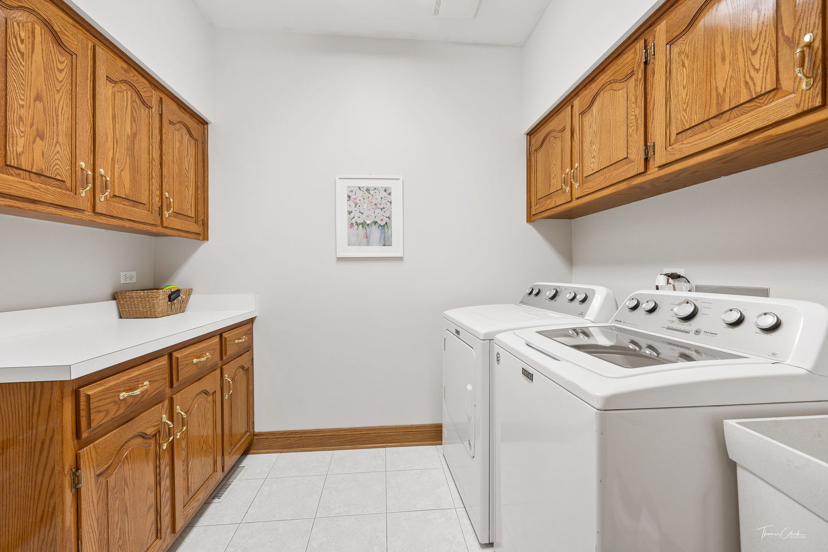 13745 Kit Lane