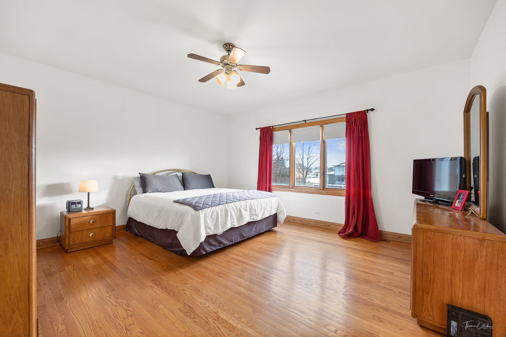 13745 Kit Lane