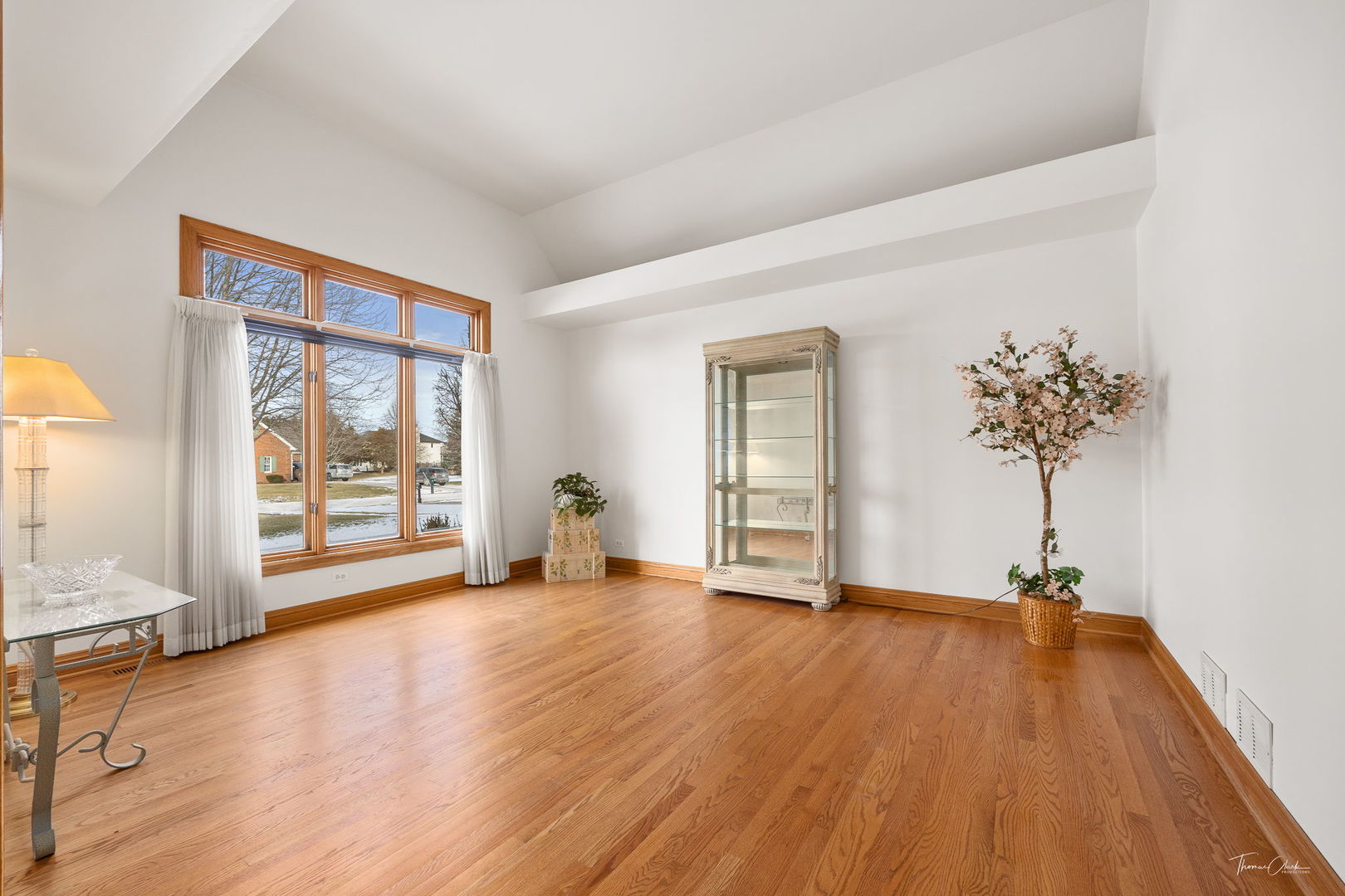 13745 Kit Lane