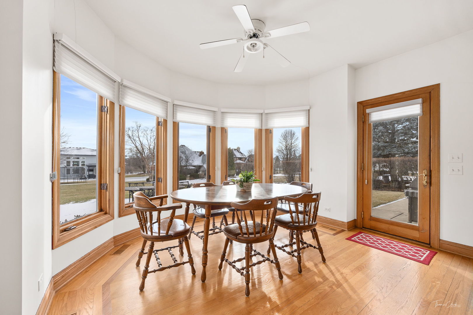 13745 Kit Lane