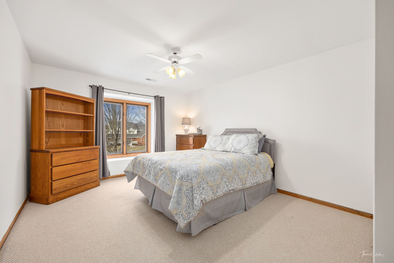 13745 Kit Lane