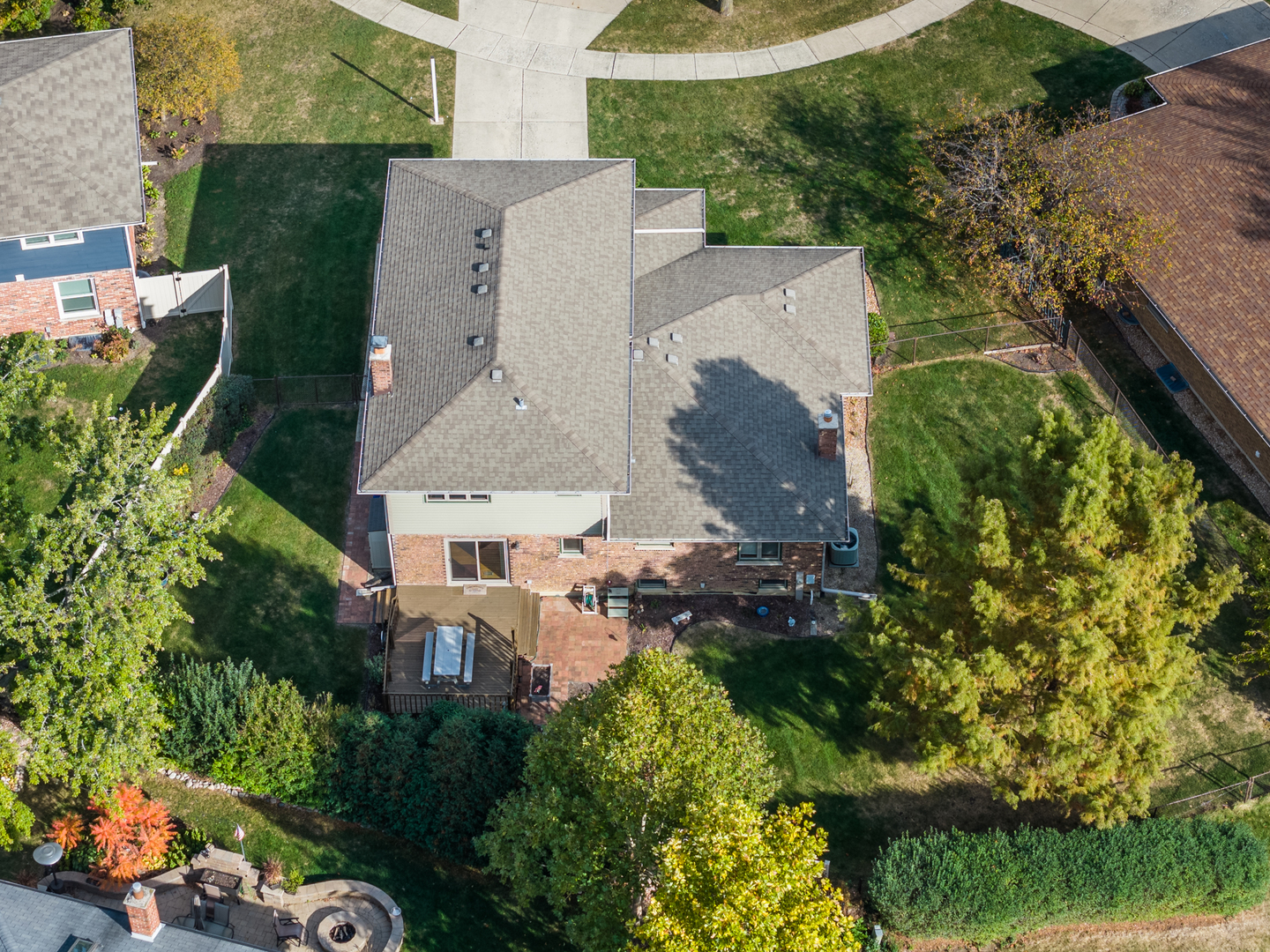 913 Weatherbee Avenue