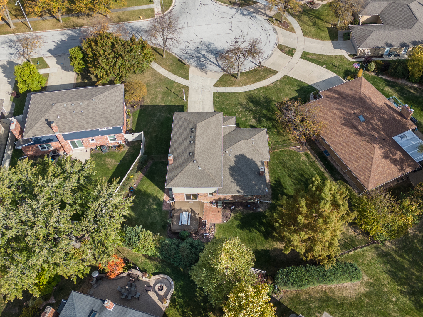 913 Weatherbee Avenue