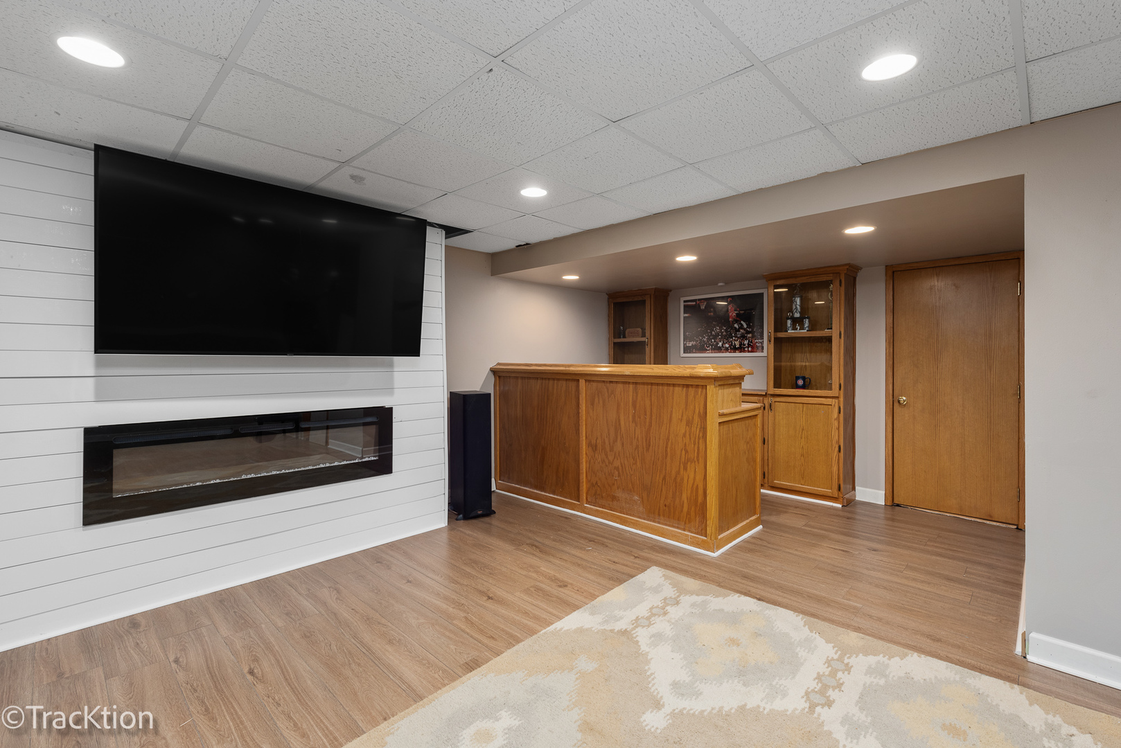 388 inner circle Drive Unit: 388