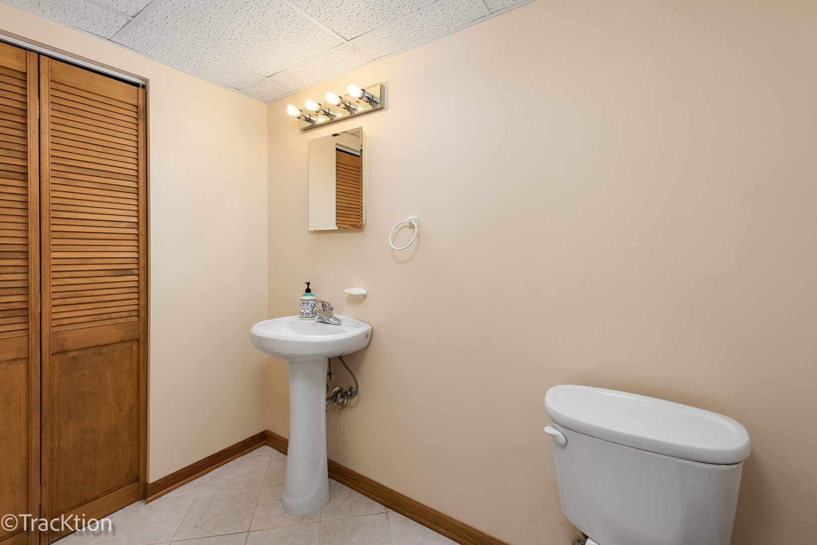 388 inner circle Drive Unit: 388