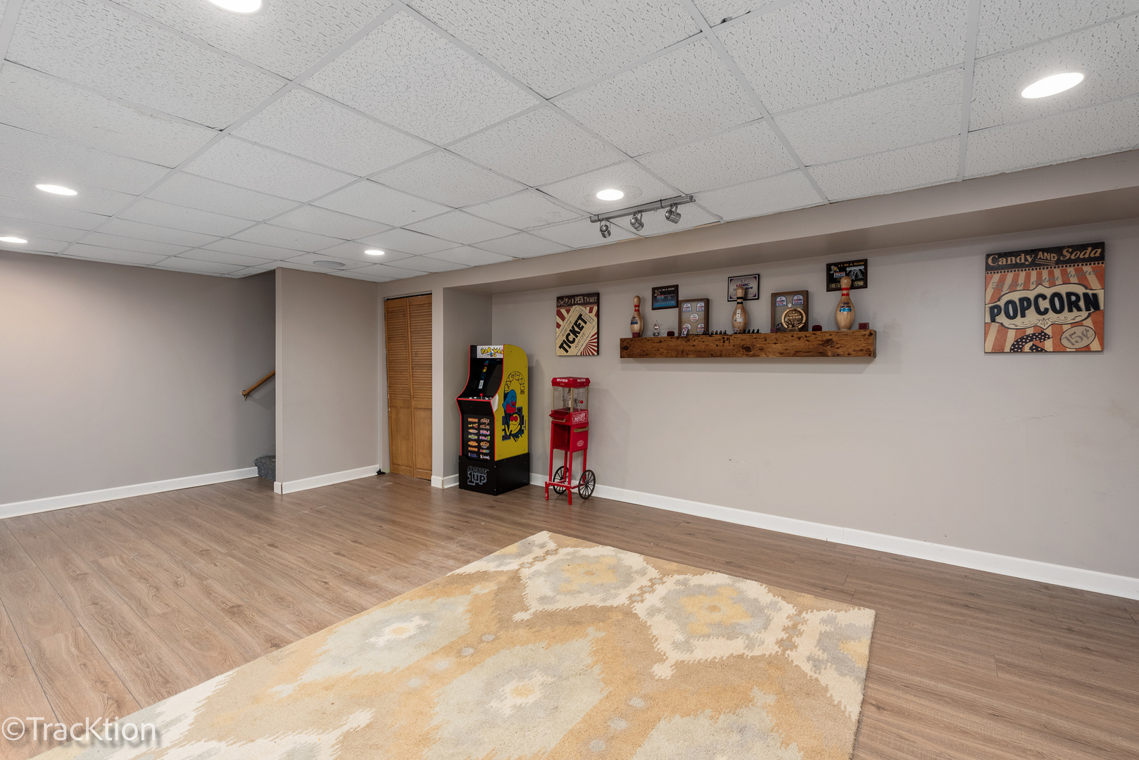388 inner circle Drive Unit: 388