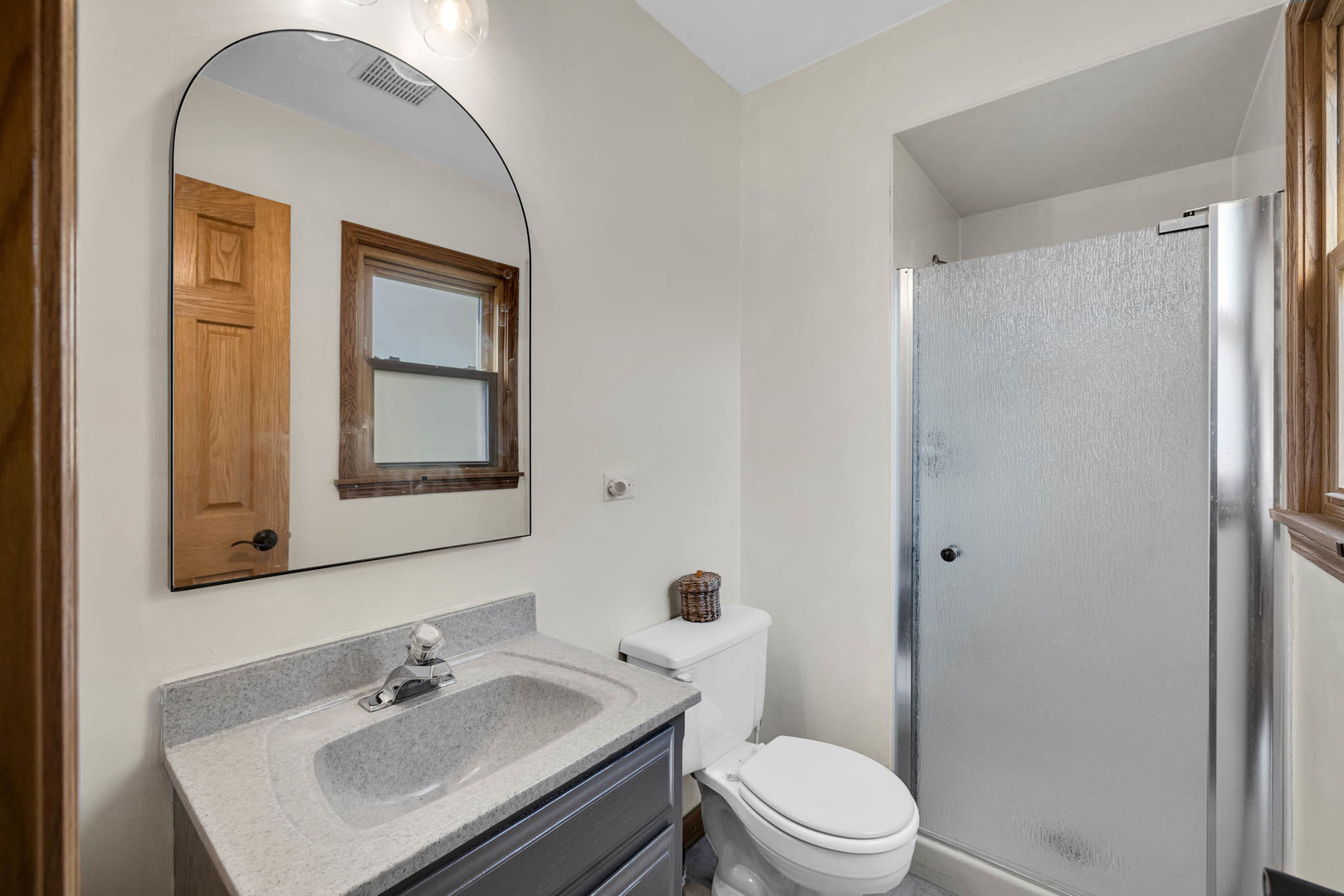 3737 Glendenning Road