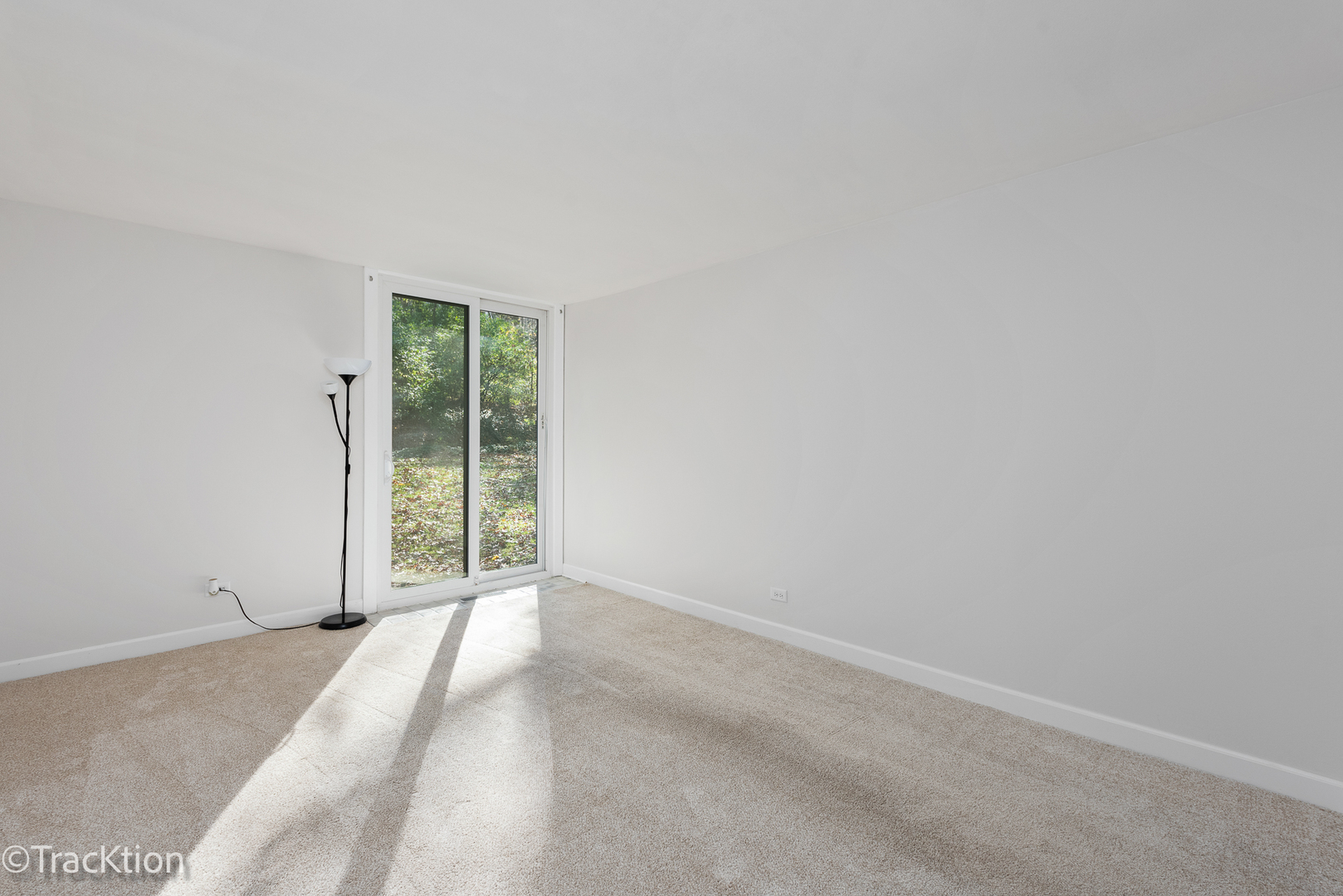 5700 Hillcrest Lane Unit: PB