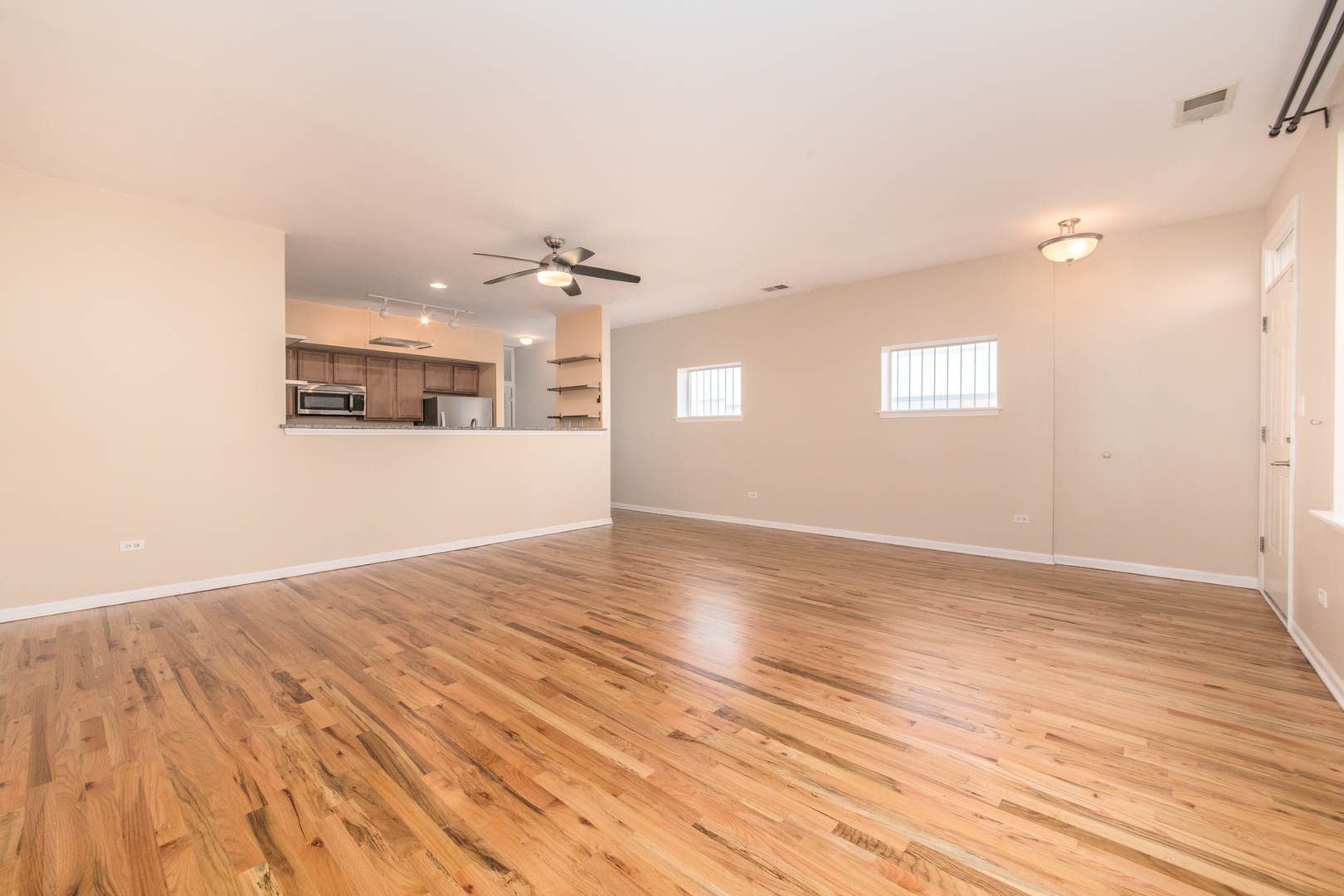 2535 W Harrison Street Unit: 1