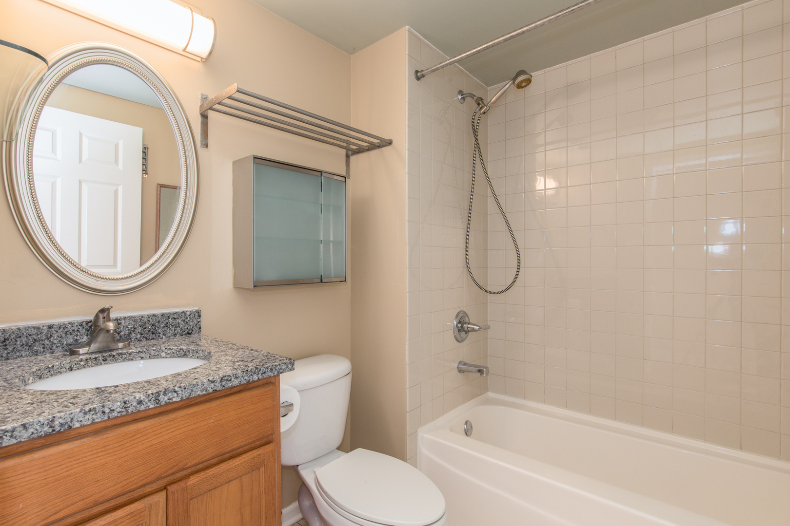 2535 W Harrison Street Unit: 1