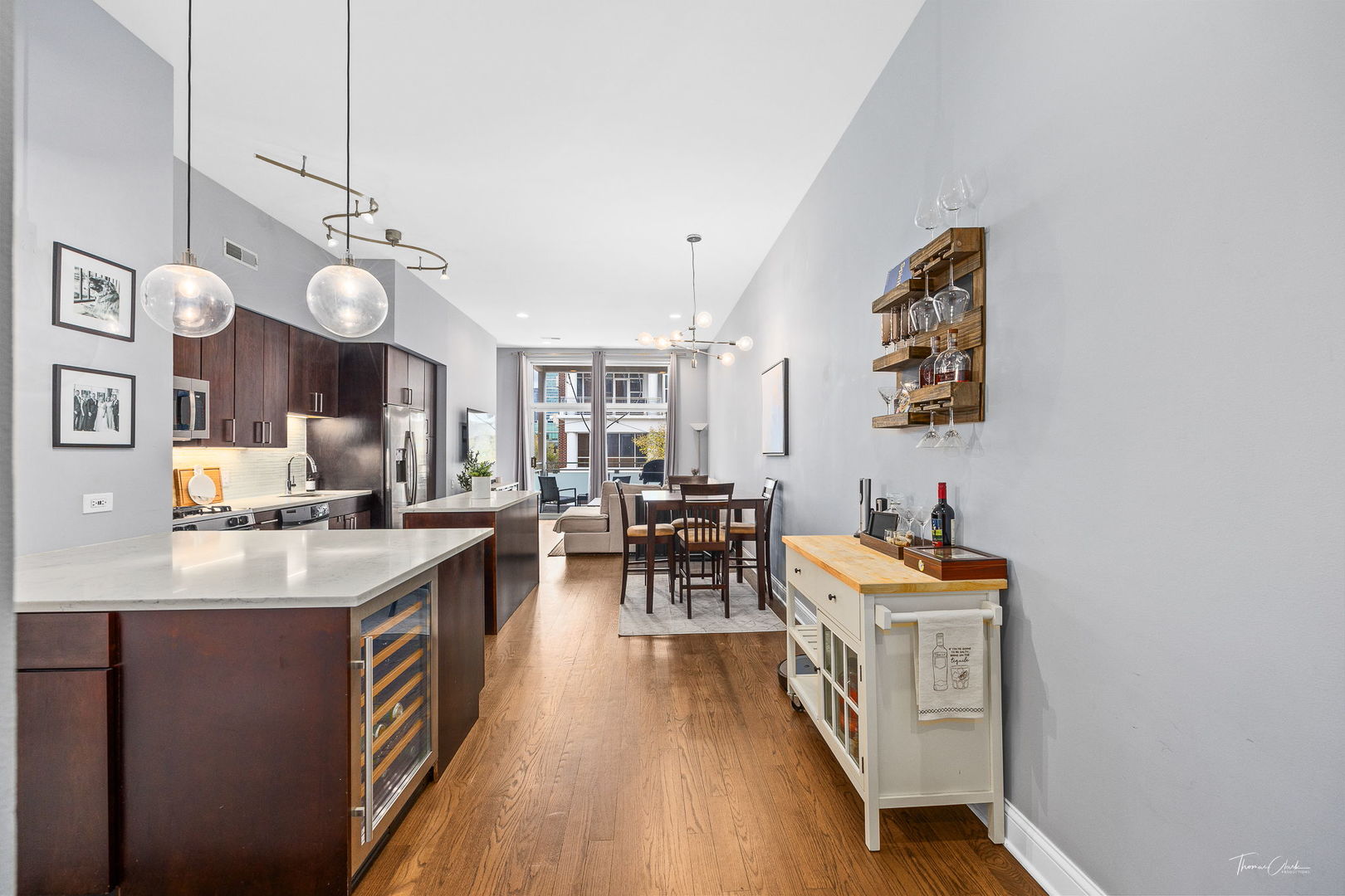 939 W Madison Street Unit: 301