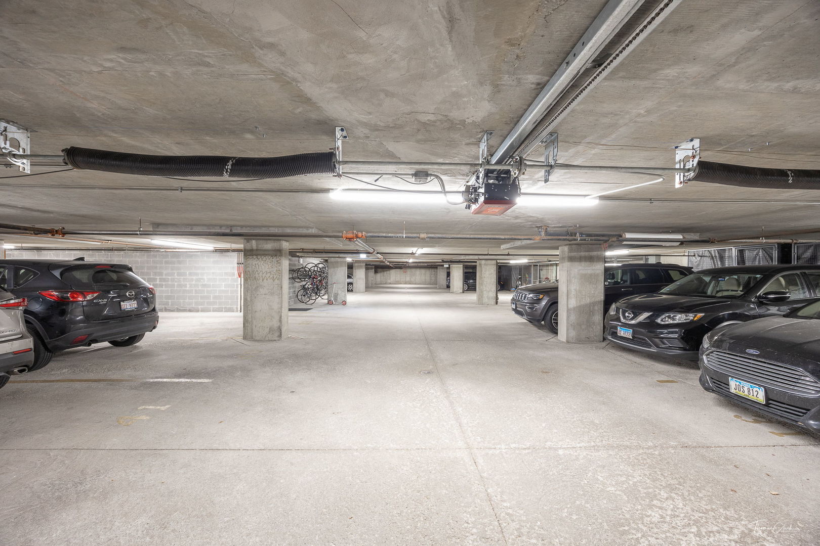 939 W Madison Street Unit: 301