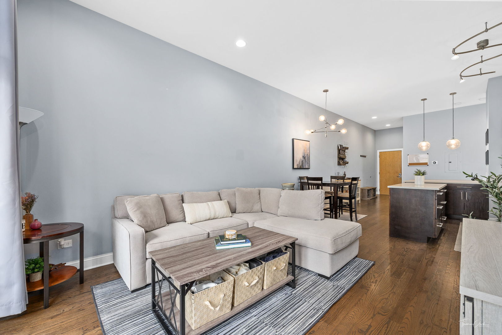 939 W Madison Street Unit: 301