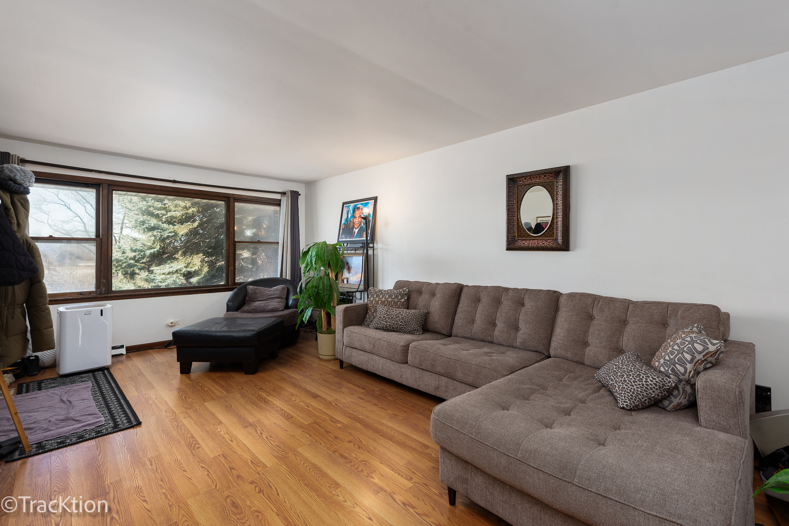 461 Prairie Avenue